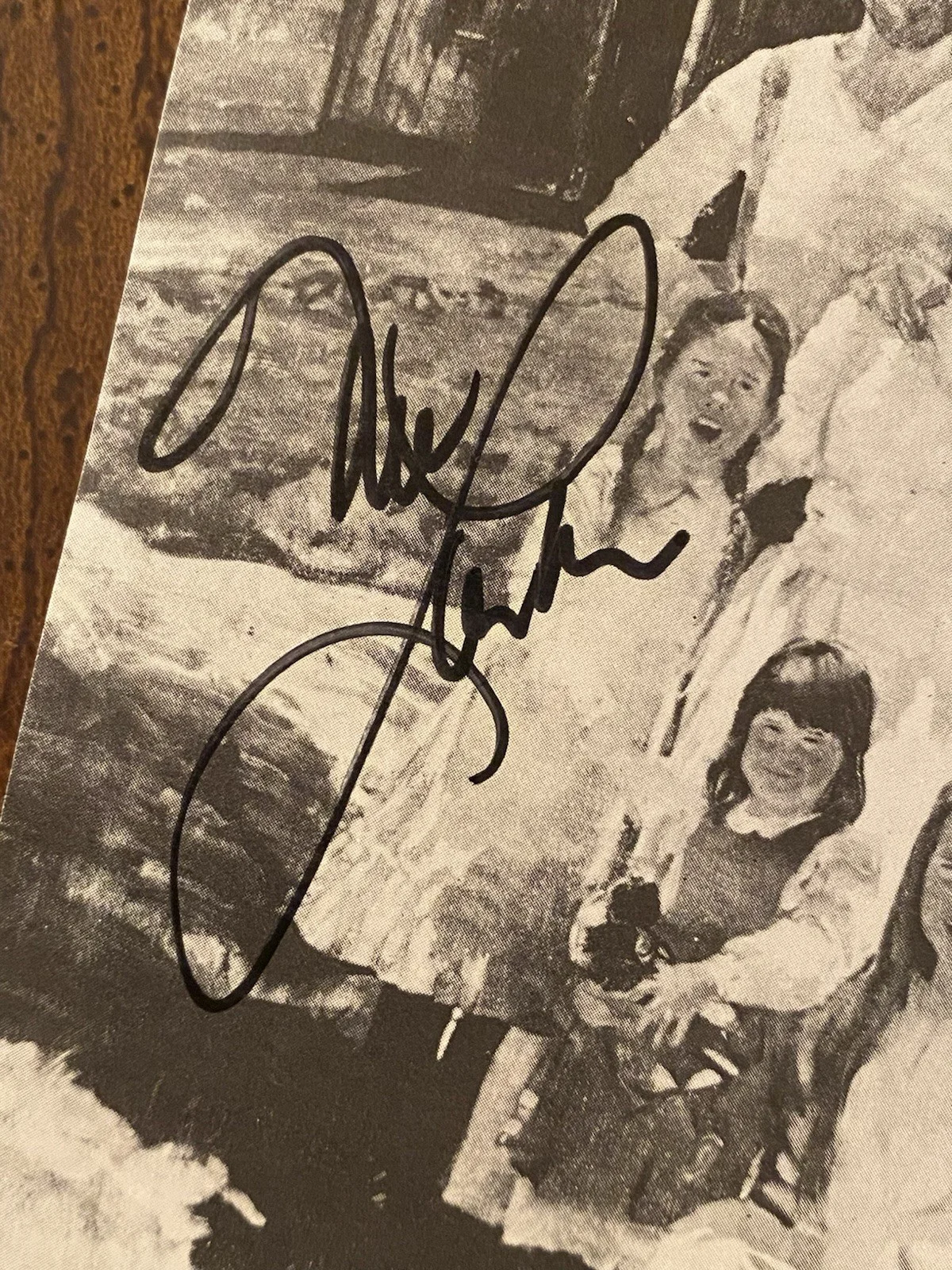 Michael Landon — Michael Landon Signed Autographed Photo With COA Little House On The Prairie, image 2
