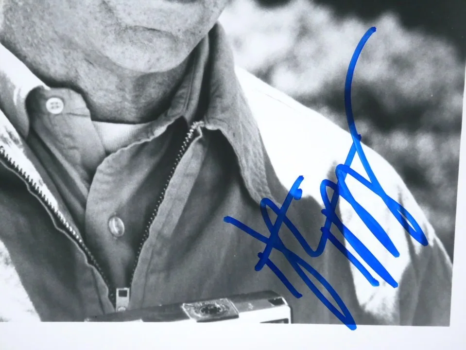 Dustin Hoffman — DUSTIN HOFFMAN AUTOGRAPHED SIGNED RAYMOND BABBITT "RAIN MAN" 8 x 10 PHOTO - ACOA, image 2
