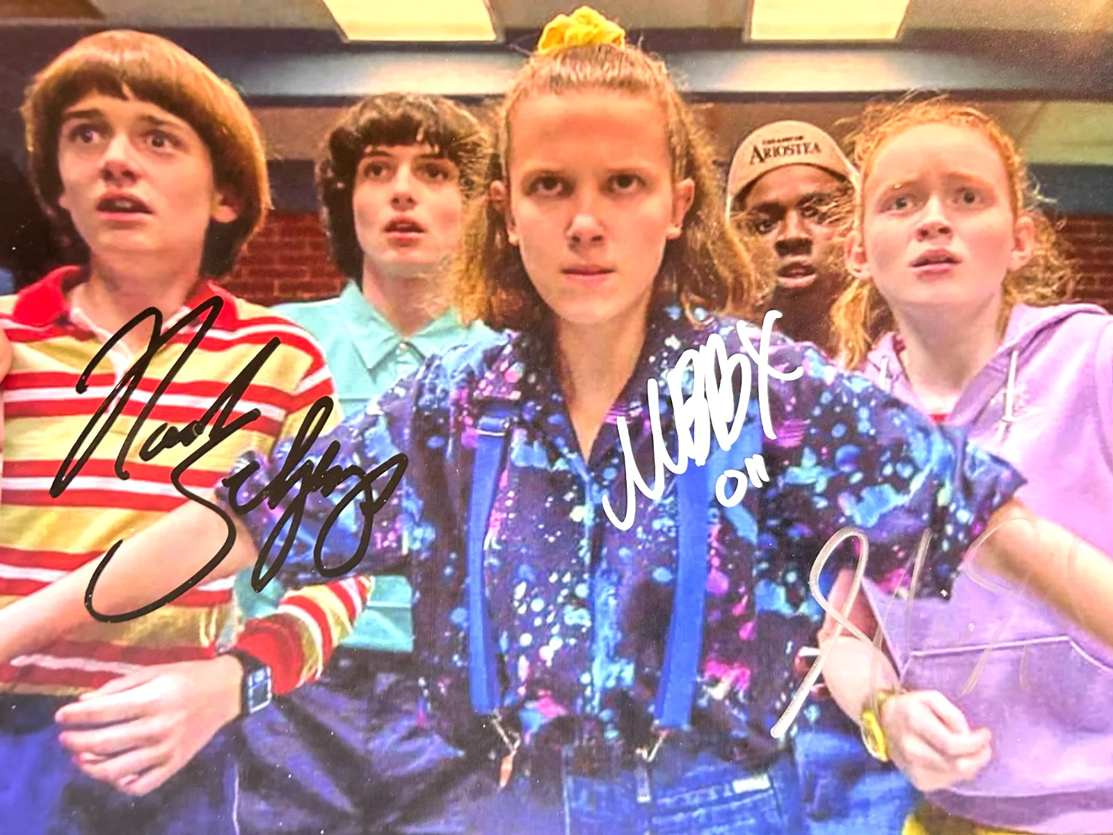 Noah Schnapp, Millie Bobby Brown, Sadie Sink — STRANGER THINGS Cast (x3) Signed Original 8x10" Authentic Autographs w/COA, image 3