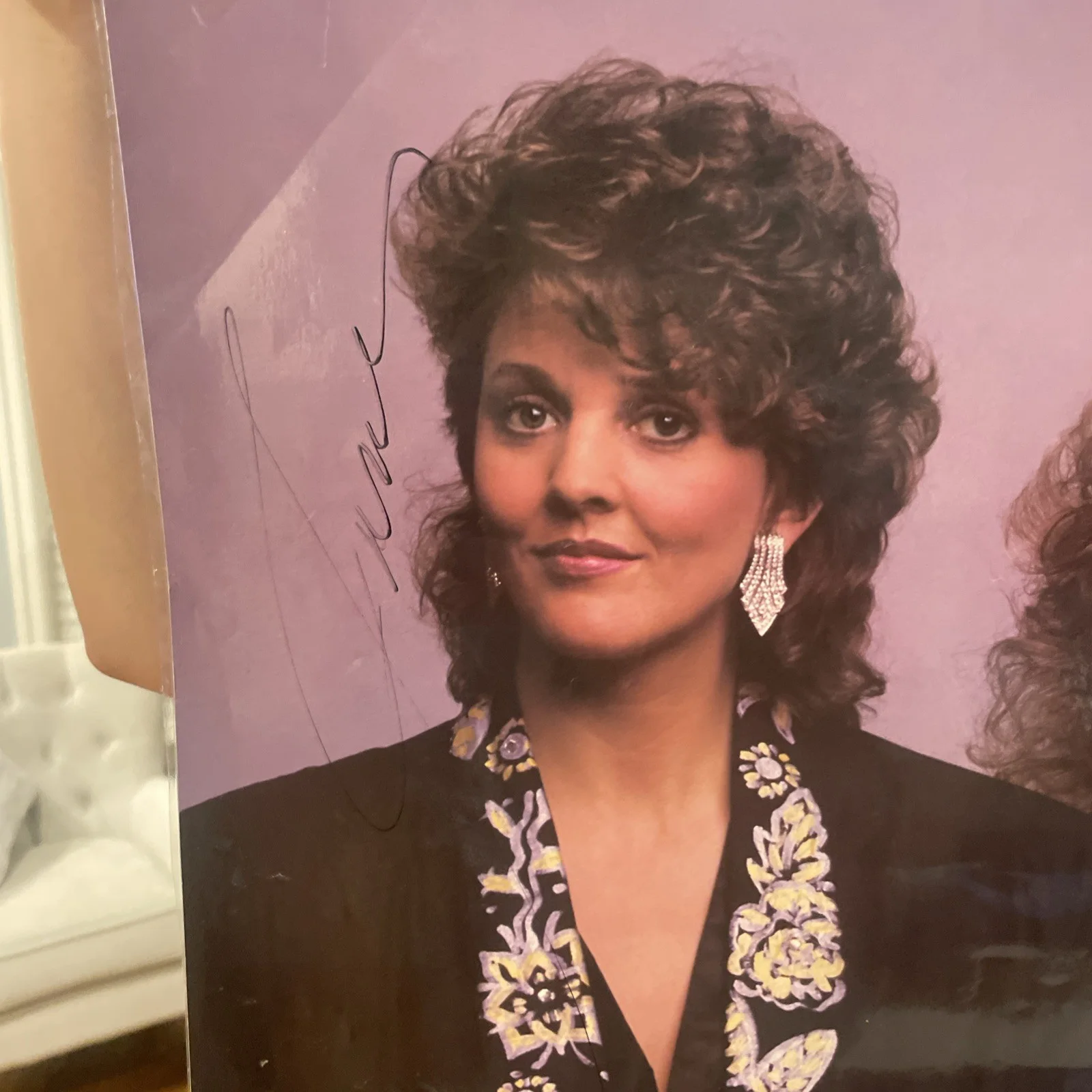 The forester sisters — Autographed Signed Forester Sisters Laminated 22x27 Press Photo Country Music, image 2
