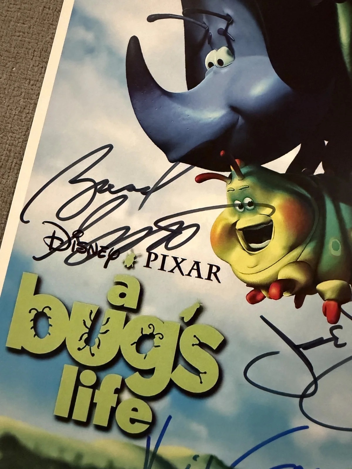 Dave Foley, Brad Garrett, Julia Louis-Dreyfus, Kevin Spacey — A Bug's Life Signed Poster 11x17 – Kevin Spacey, Foley, Garrett, Dreyfus w/ COA, image 3