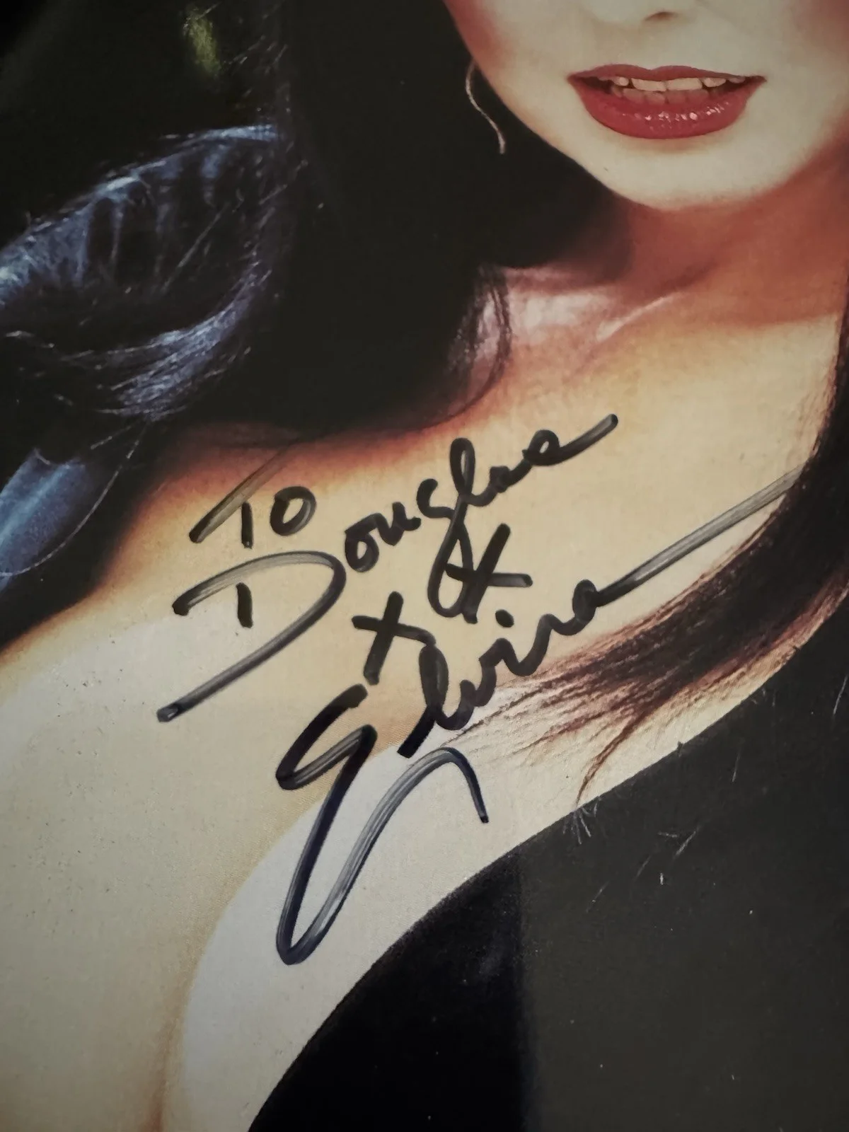 Elvira — Elvira Cassandra Peterson Signed 8x10 Photo Movie Macabre “Yours Cruelly” COA, изображение 5