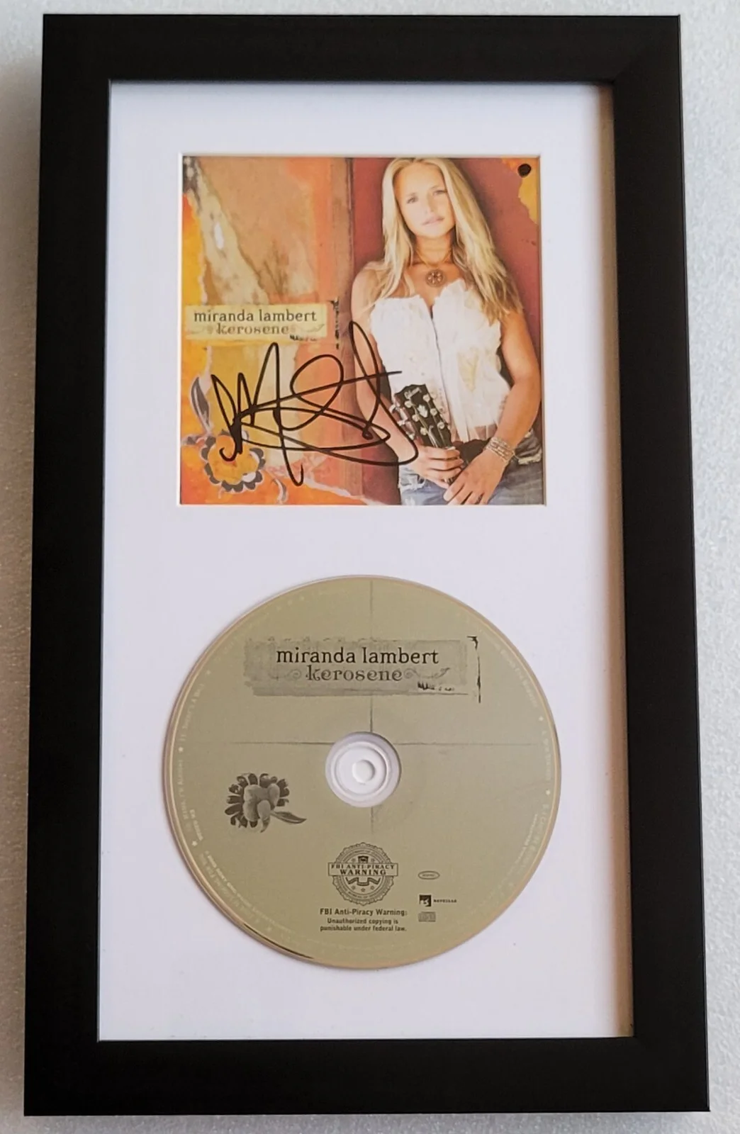 MIRANDA LAMBERT AUTOGRAPHED BECKETT COA BAS SIGNED COUNTRY MUSIC CD DISPLAY GIFT, image 5