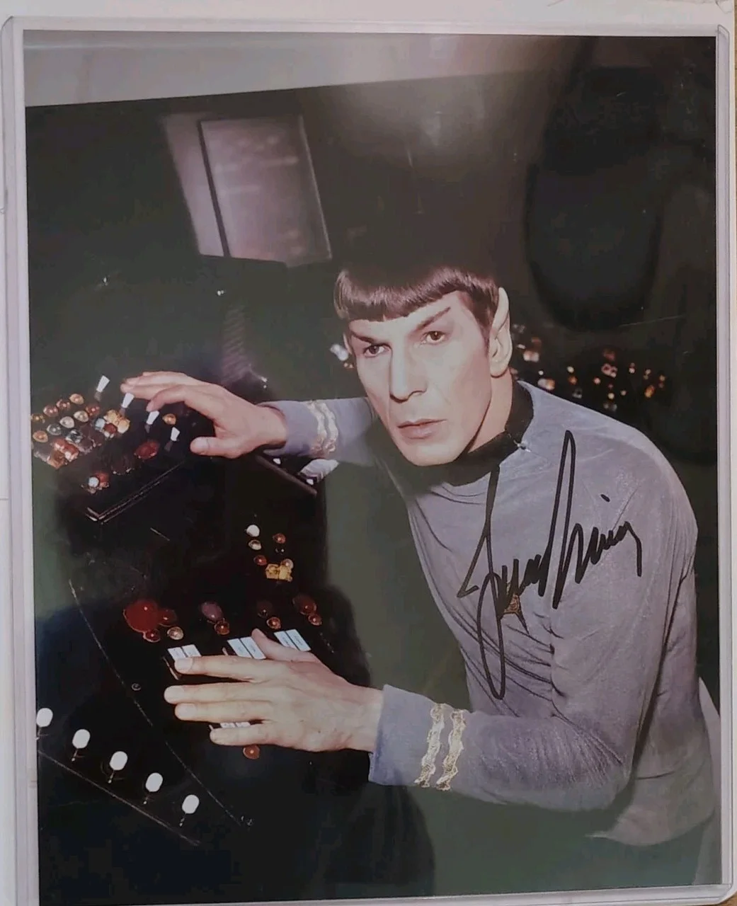 Leonard Nimoy — LEONARD NIMOY Autographed "Spock" Star Trek Photo 8" x 10" COA Authentic FREE SH, image 2