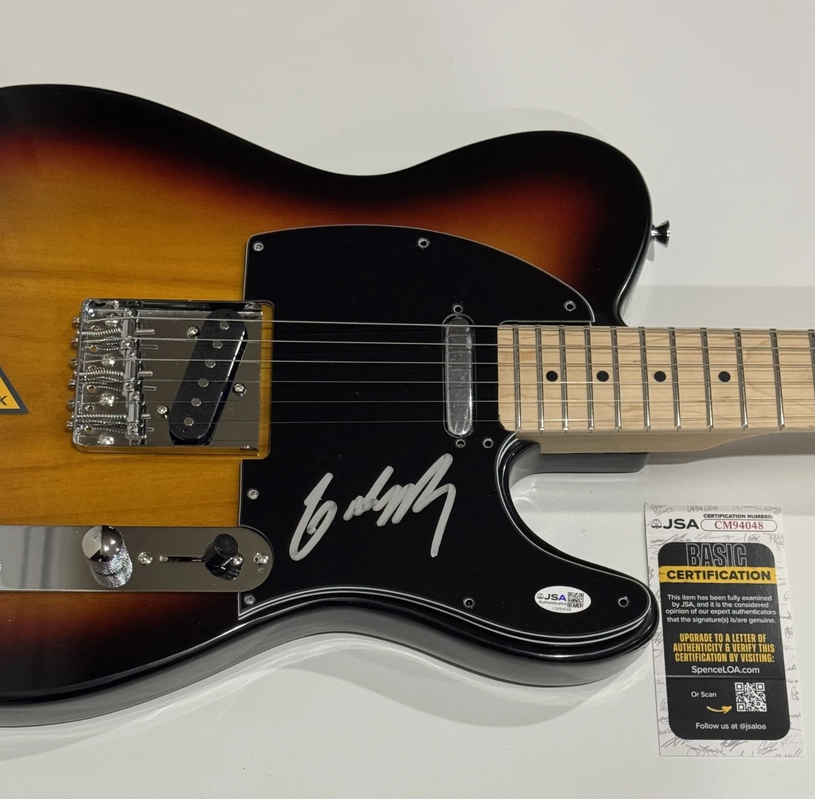 COLIN HAY SIGNED SUNBURST ELECTRIC GUITAR MEN AT WORK JSA COA, image 2