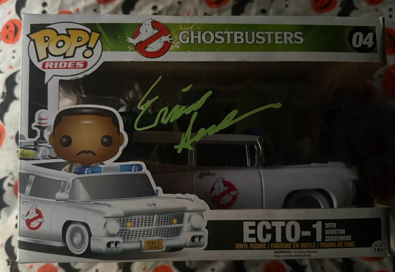 Ernie Hudson — GHOSTBUSTERS Ecto-1 SIGNED BY ERNIE HUDSON FUNKO POP RIDES
