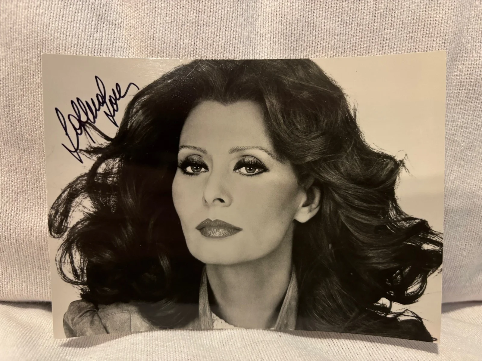Sophia Loren — Sophia Loren – 2 x Signed B/W photos (4½" x 6” & 5½" x 4) Italian Actress, изображение 5