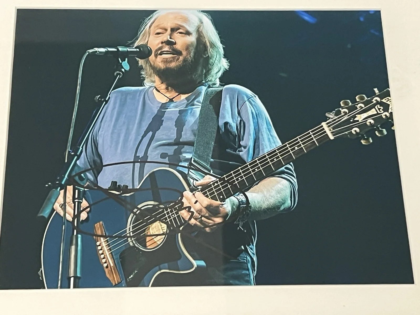 Barry Gibb Bee Gees Signed 8 X 11.5 Photo Autographed Fully Framed, изображение 4