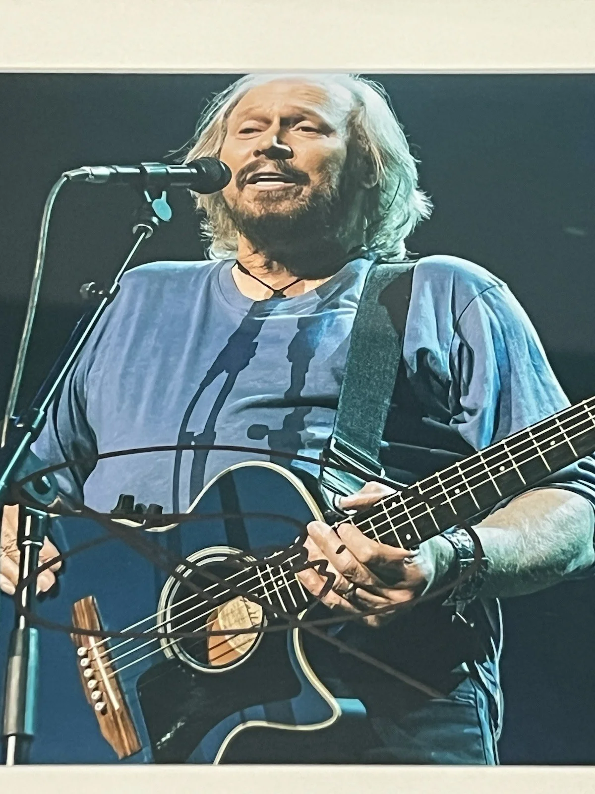 Barry Gibb Bee Gees Signed 8 X 11.5 Photo Autographed Fully Framed, изображение 5
