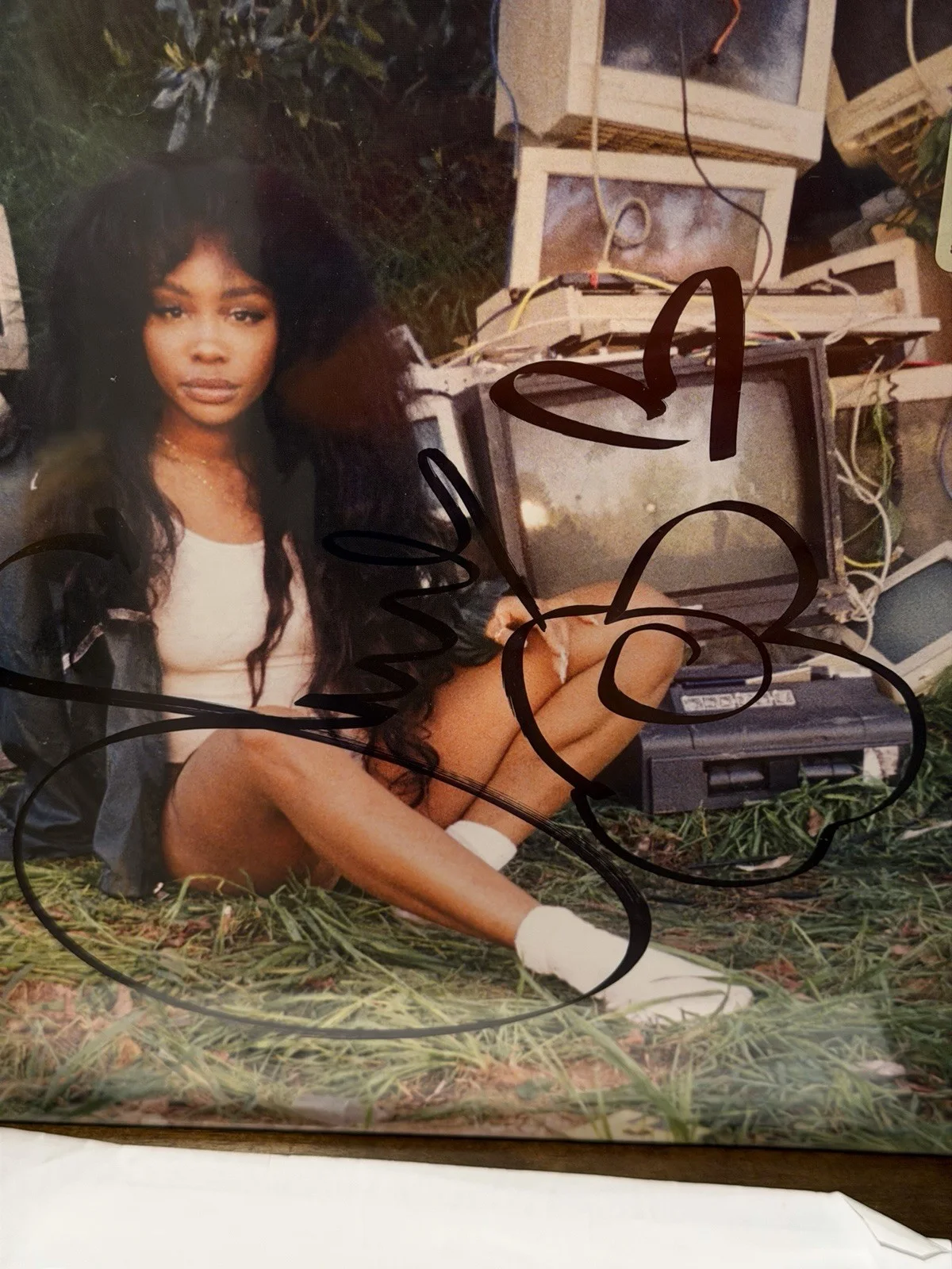 SZA Solána Rowe Signed Autographed CTRL Vinyl LP AUTHENTIC, image 2