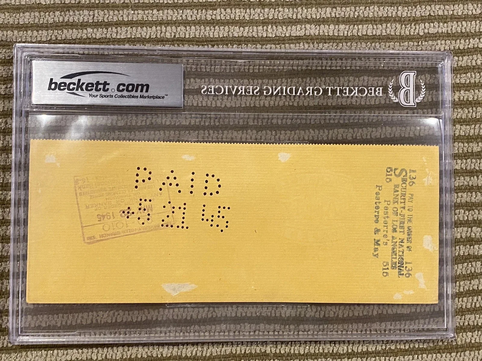 Iconic Actor Clark Gable — Clark Gable Signed, His Personal Check, COA Beckett Authentics, image 4
