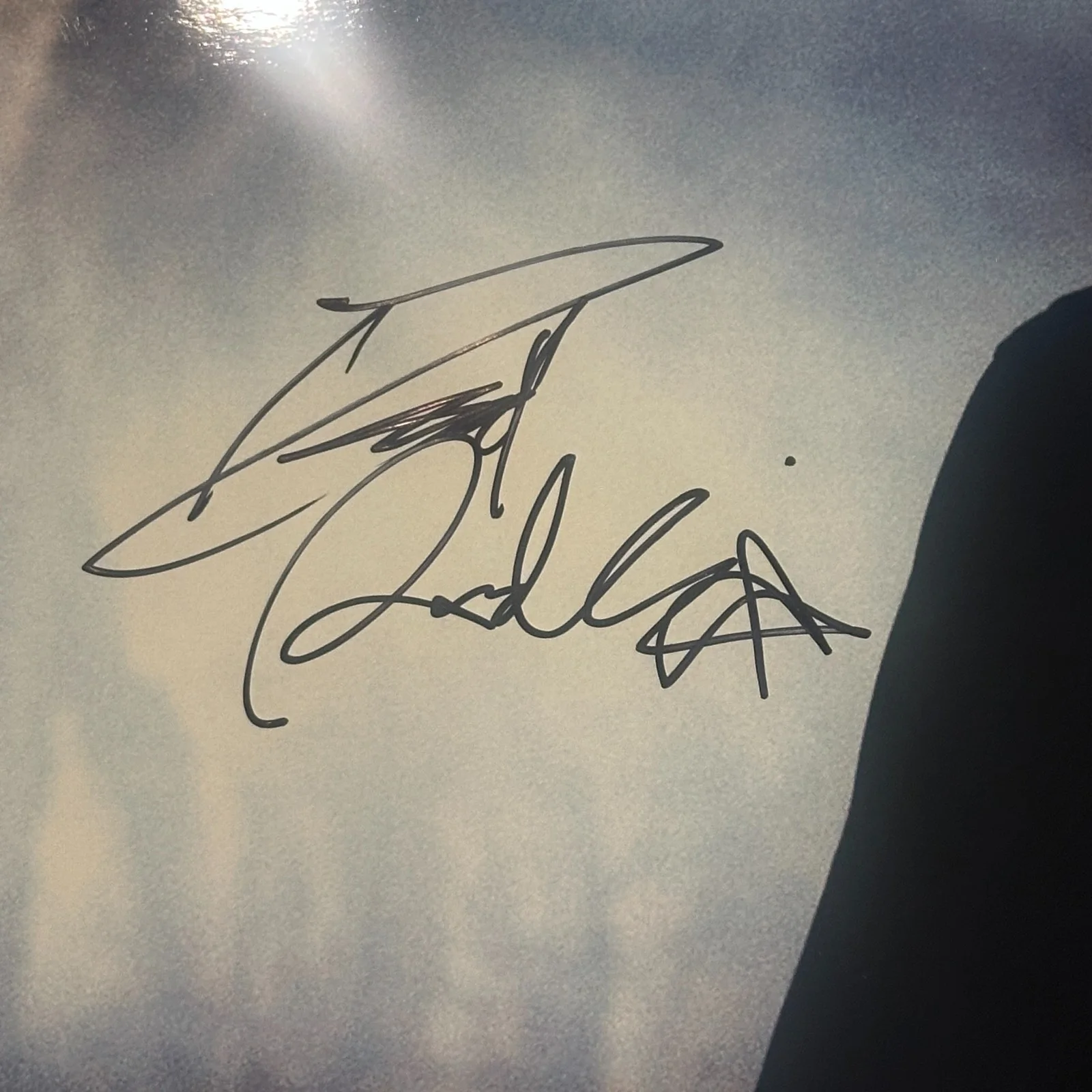 DANIEL RADCLIFFE — DANIEL RADCLIFFE Signed HARRY POTTER 11x14 PHOTO Beckett (BAS) Authenticated, image 2