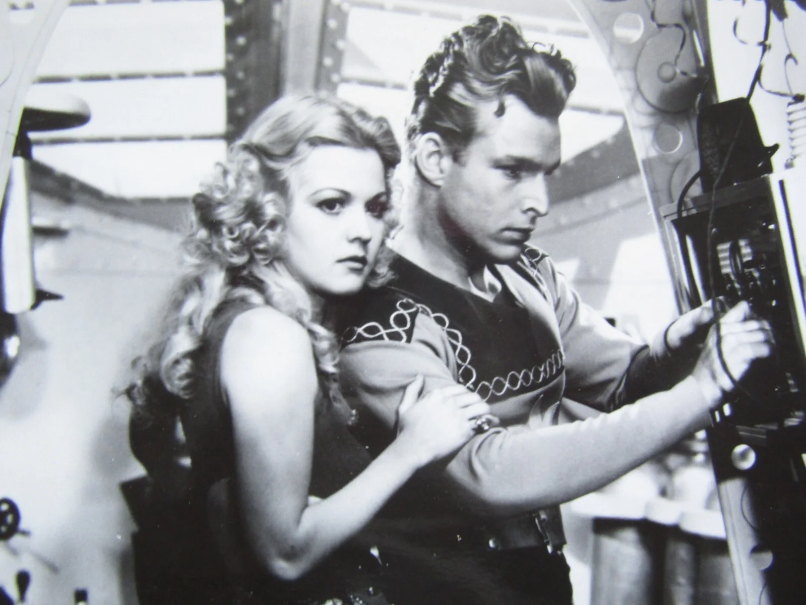 FLASH GORDON 1936 - Press Photo / Still - Buster Crabbe, Jean Rogers, image 2