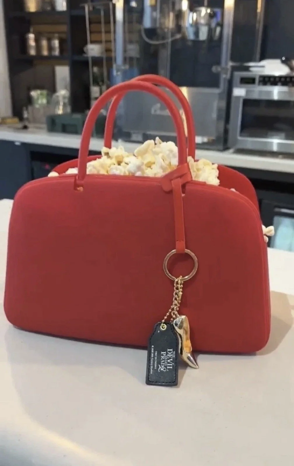 Odeon Devil Wears Prada 2 Cinema Exclusive Popcorn Bucket Handbag + Keyring 🔴, image 3