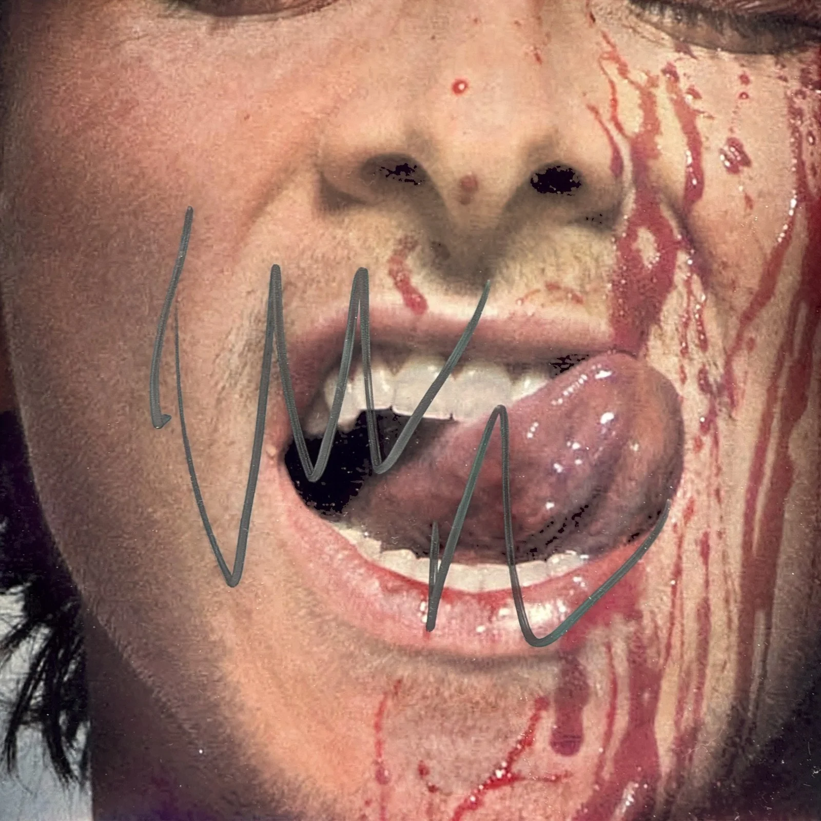 Christian Bale — Christian Bale Signed 11x14 Photo American Psycho Autograph Beckett Authentic!, изображение 2