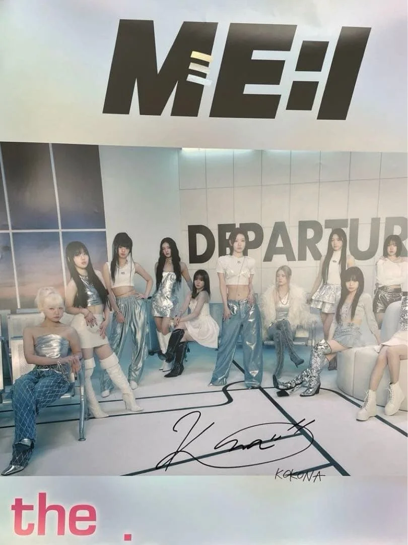 Rare ME:I Debut MIRAI Signed Poster Kokona Sasaki Autograph Official Japan HMV, изображение 3