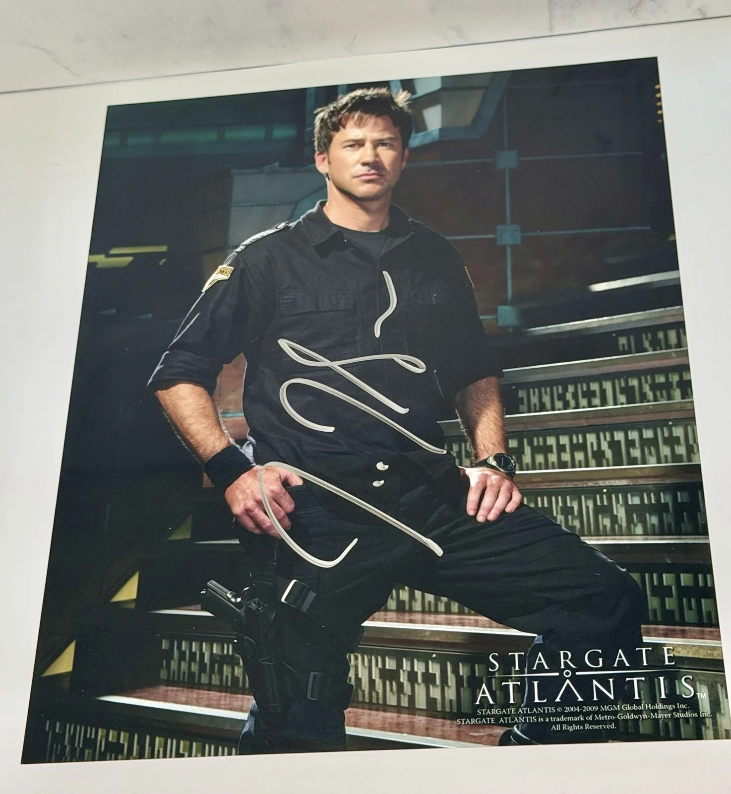Joe Flanigan — Joe Flanigan Signed 8x10 Stargate Atlantis Autograph John Sheppard Photo, image 2