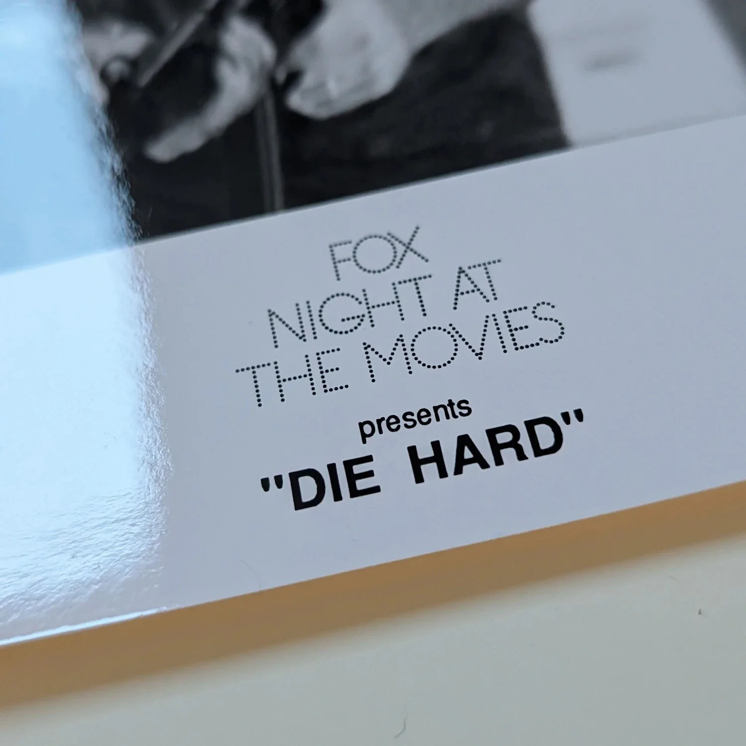 DIE HARD (1988) 2x Press Photos (for a FOX TV screening in *1991*) Bruce Willis, image 5