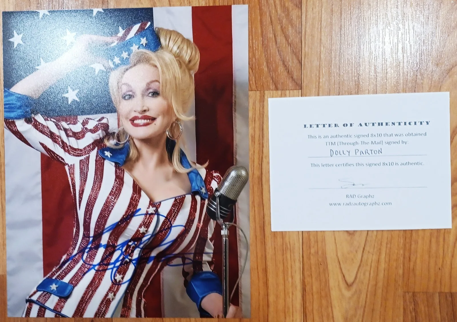 DOLLY PARTON - SIGNED 8" x 10" PHOTOGRAPH W/COA, image 2