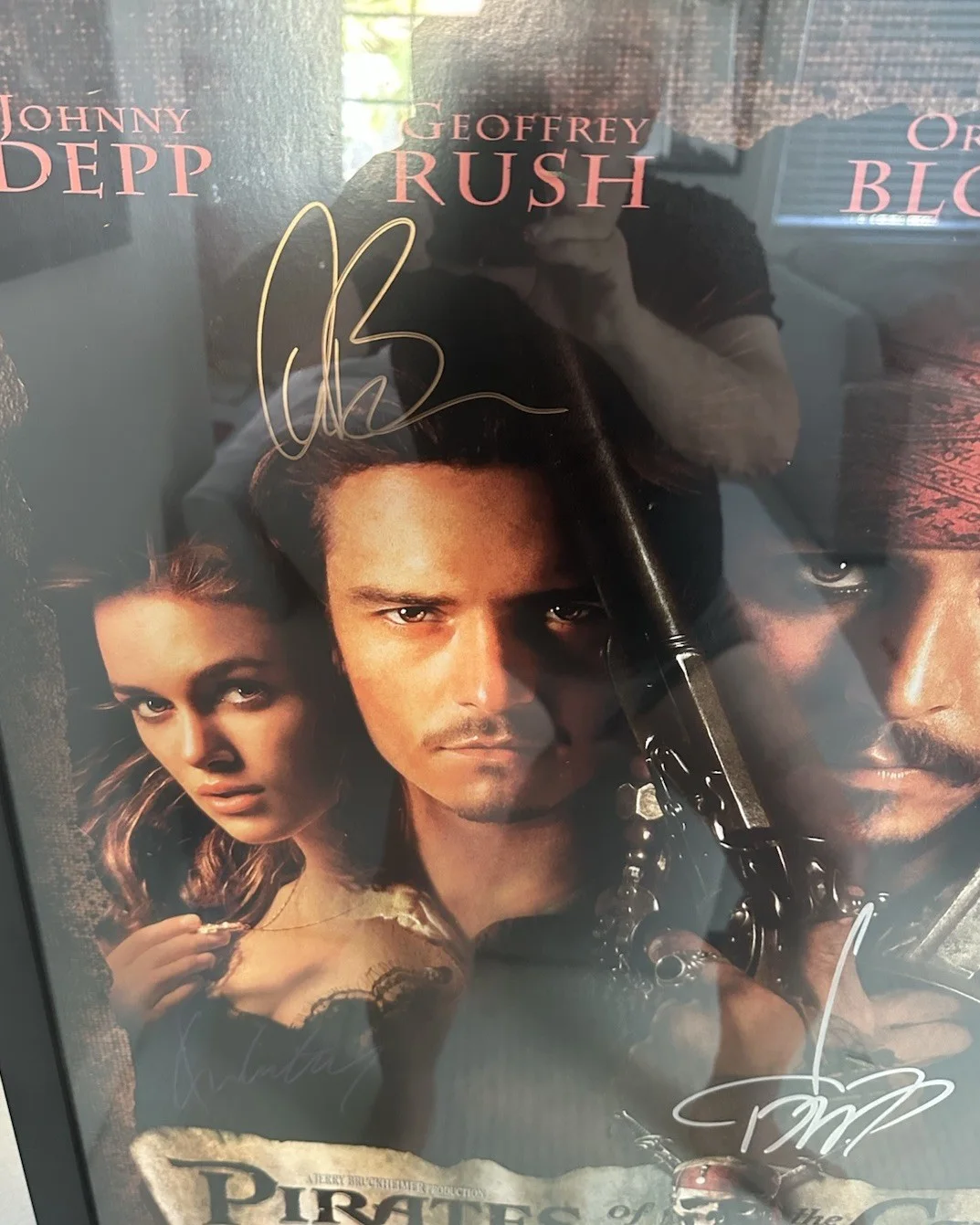 Johhny Depp, Cast — Pirates “Curse of the Black Pearl” 27x40” Poster Signed Deep, Bloom + Cast COA, изображение 4