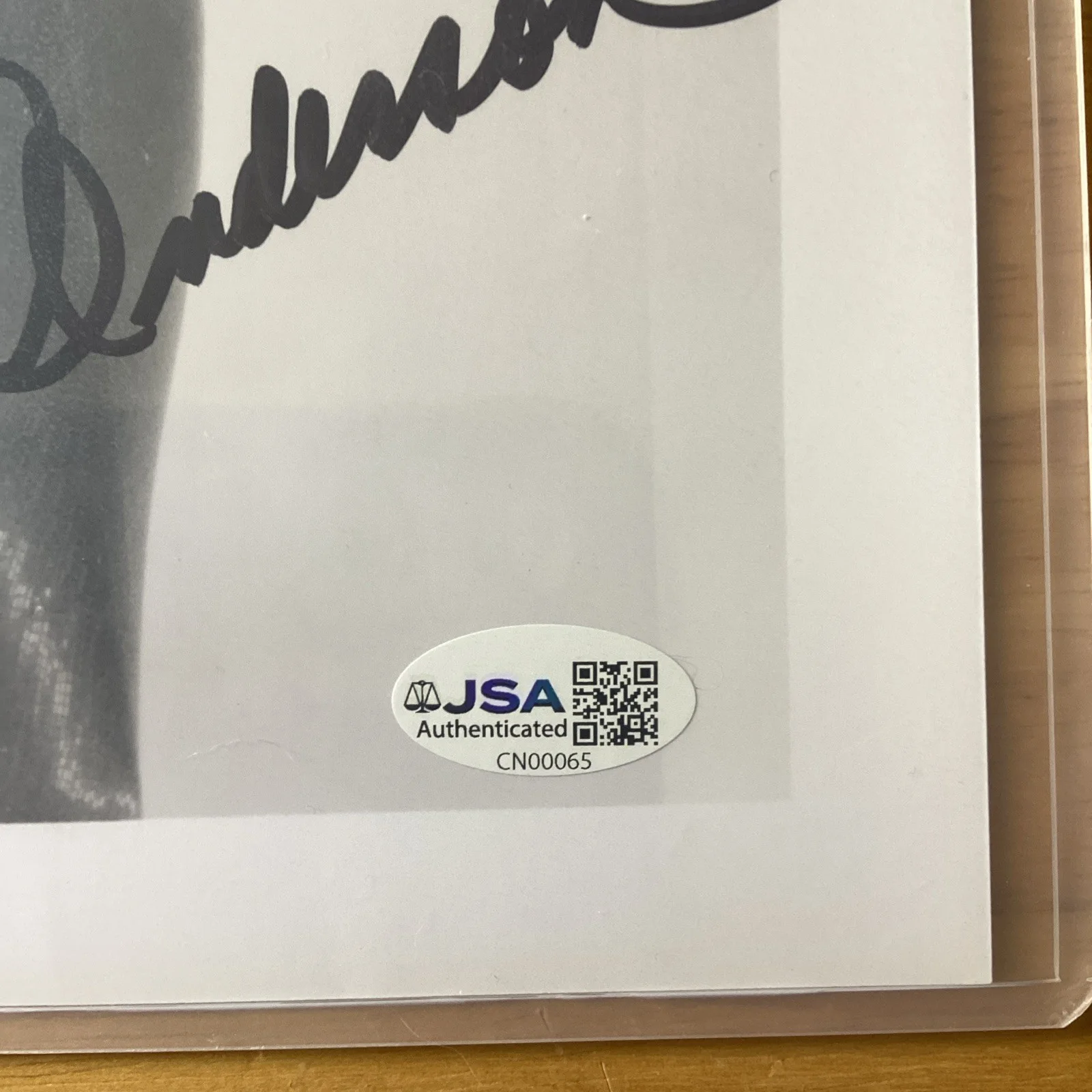 Loni Anderson Autographed 8x10 JSA Authentication., image 2
