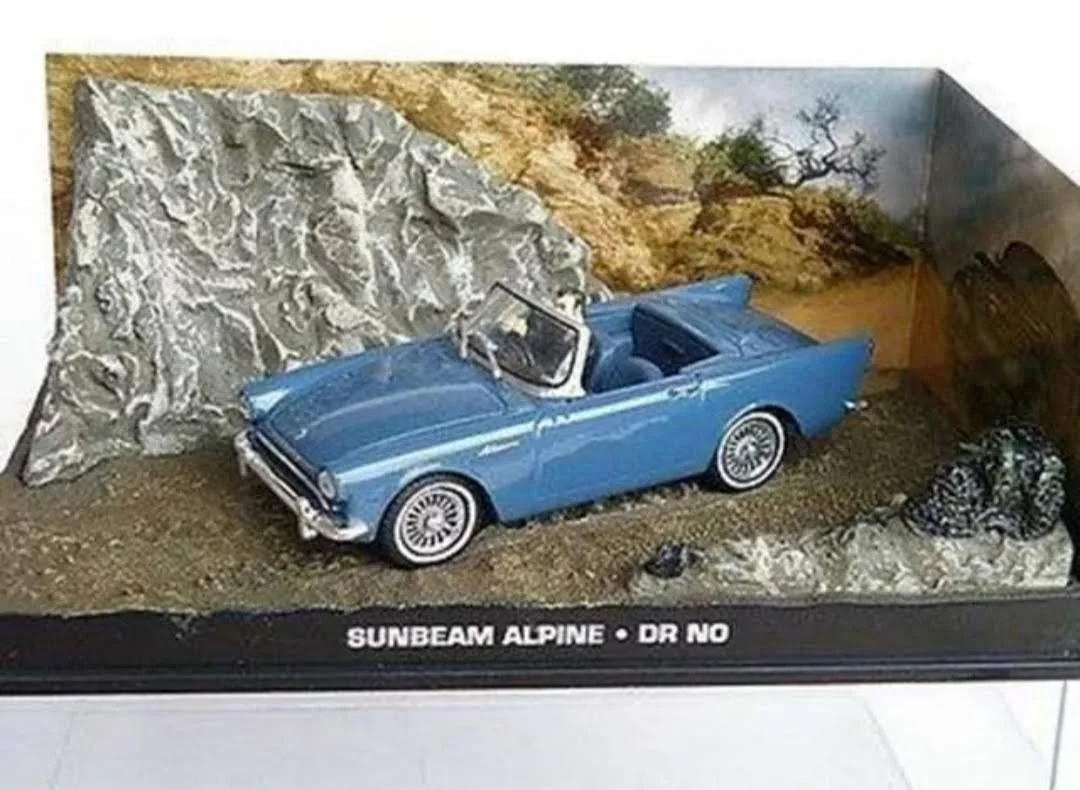 JAMES BOND 007 DR NO SEAN CONNERY DISPLAY DIORAMA 1:43 SCALE MODEL, image 3