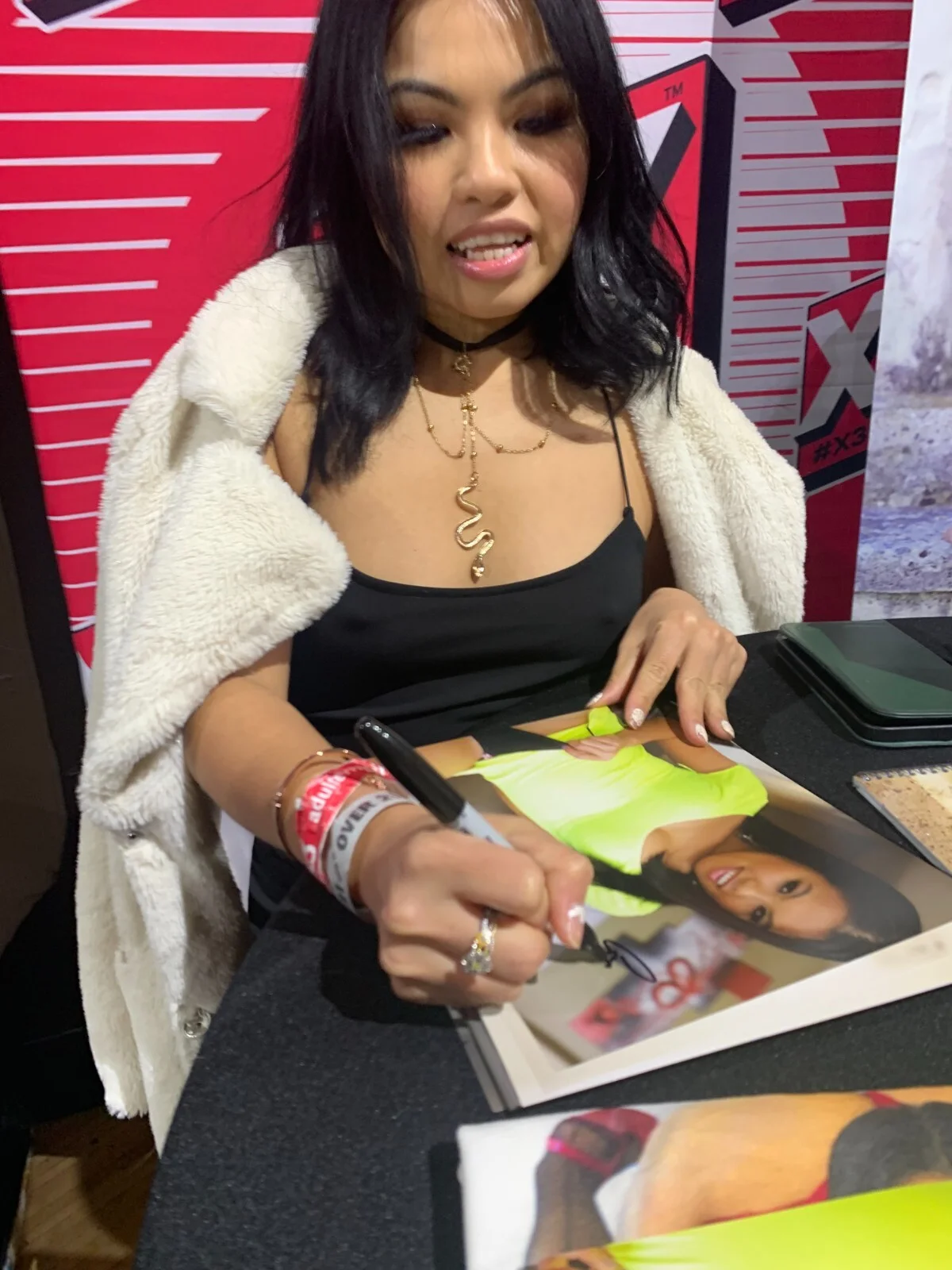 Cindy Starfall Adult Star Porn Model Signed 8x10 Autograph Photo COA Proof 6, изображение 3