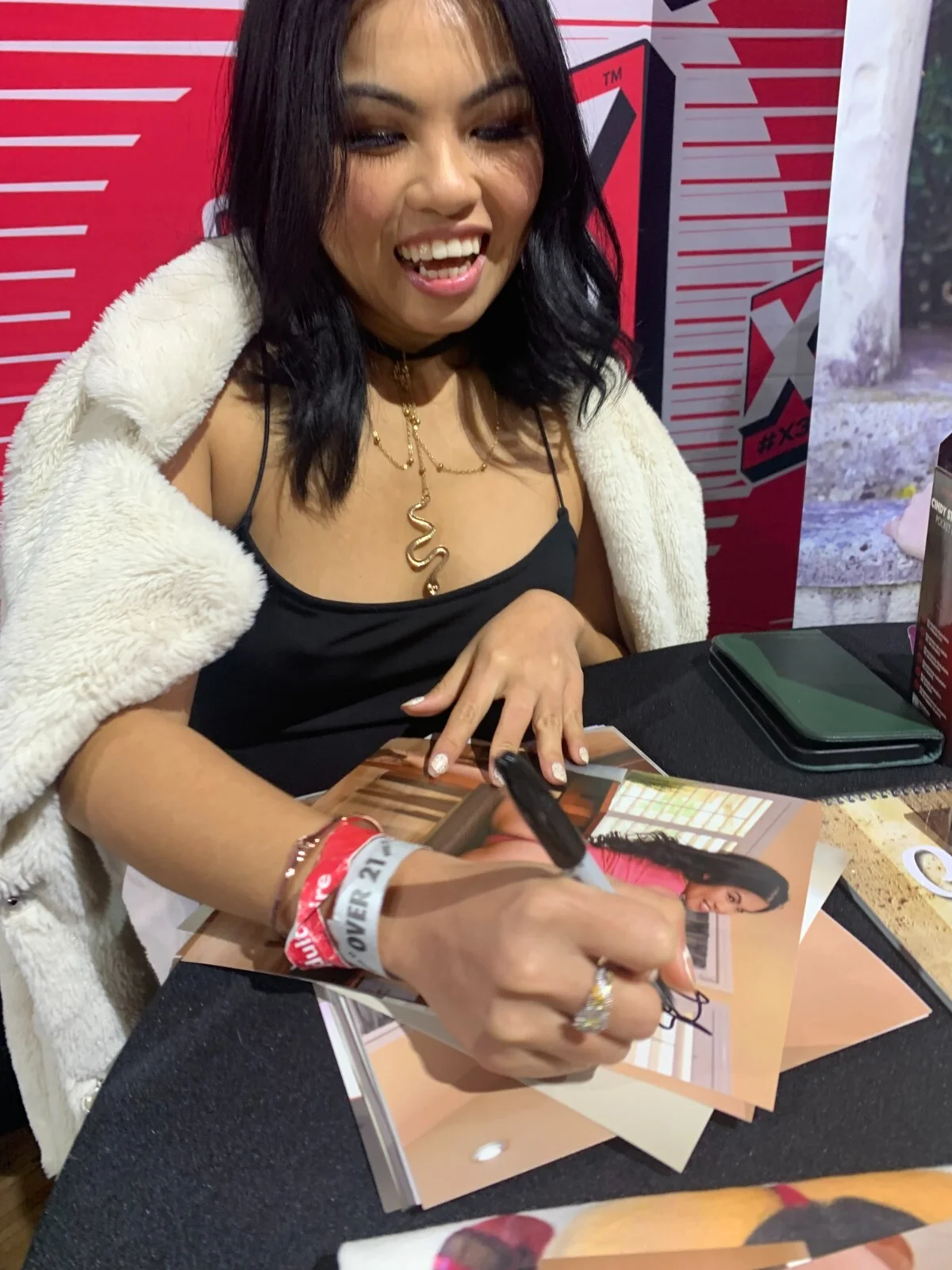 Cindy Starfall Adult Star Porn Model Signed 8x10 Autograph Photo COA Proof 6, изображение 5