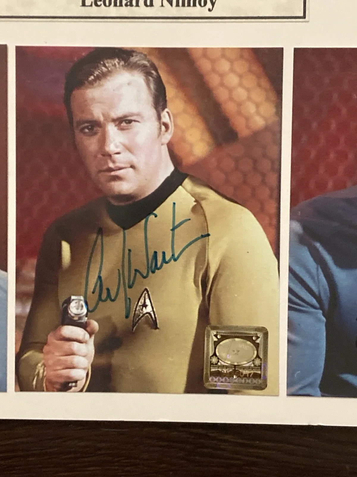 William Shatner, Leonard Nimoy, Kelley Deforest — William Shatner,Leonard Nimoy,Kelley Signed Photos In A 11x14 Matt STAR-TREK COA, изображение 3