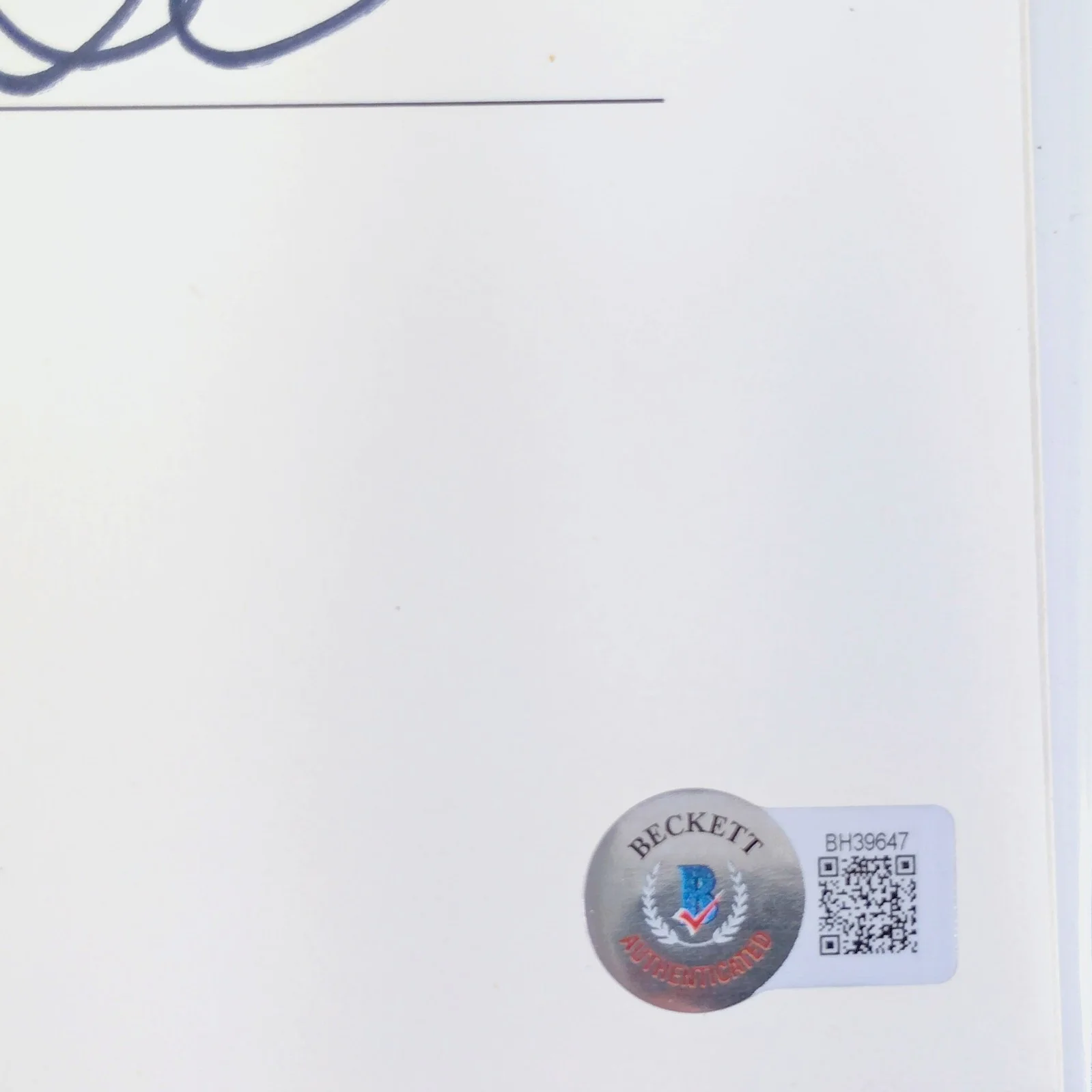 Pamela Anderson — Pamela Anderson Signed Love Pamela 1st Edition HC Book Beckett BAS COA Baywatch, изображение 5