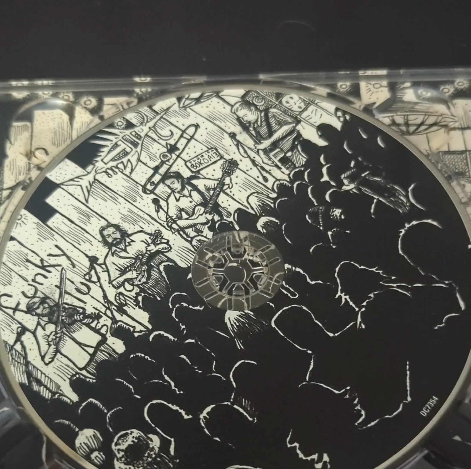 Signed Music CD & Booklet with Illustrated Cover Art, изображение 3