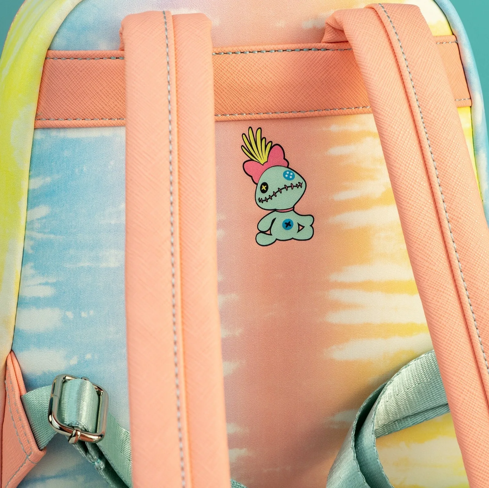 Loungefly Disney Lilo & Stitch Tie Dye backpack rainbow Brand New With Tags, изображение 4