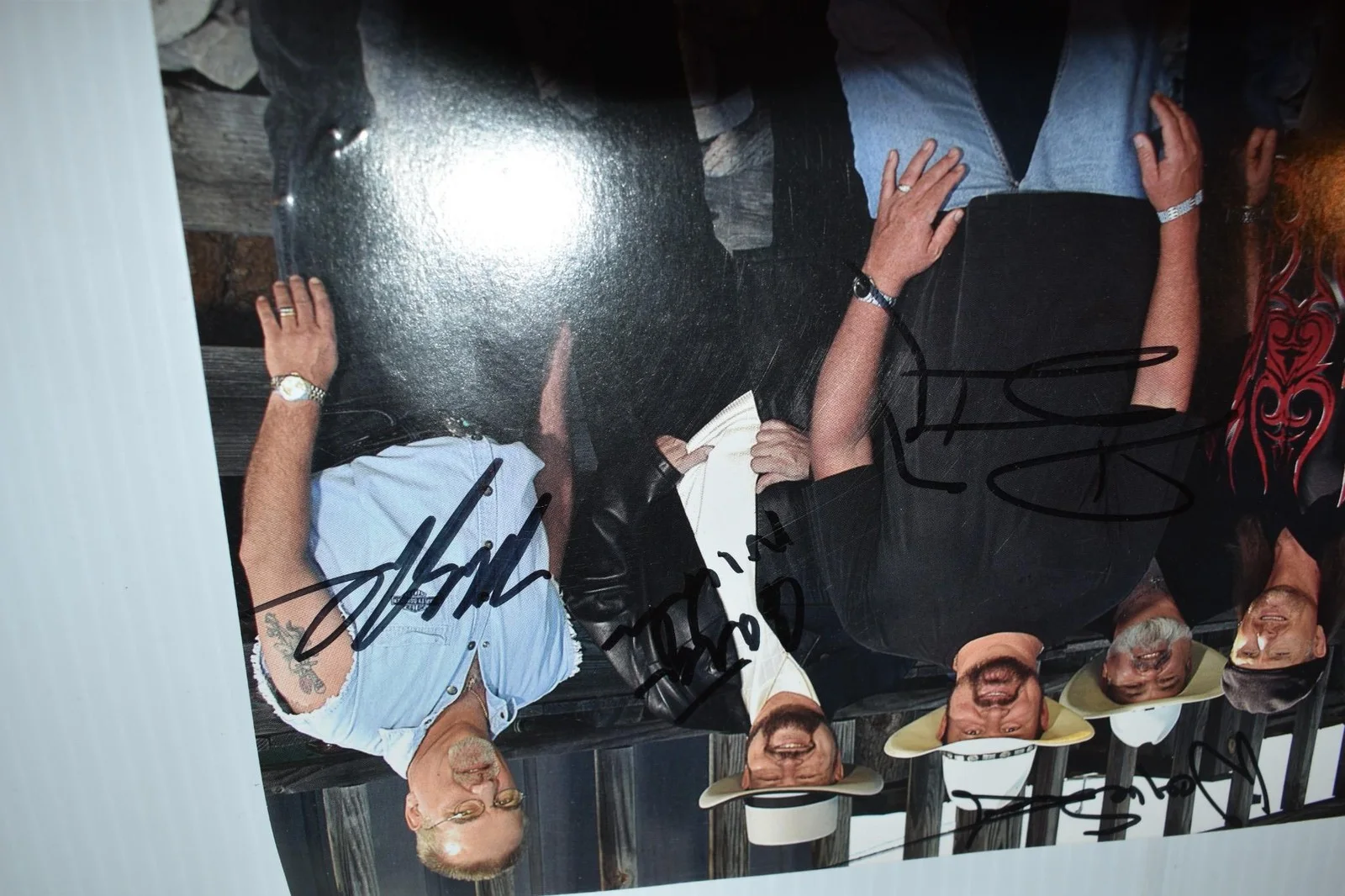 CONFEDERATE RAILROAD 8 X 10" PROMO PHOTO- SIX SIGNED /AUTOGRAPHED (YLG51), изображение 4