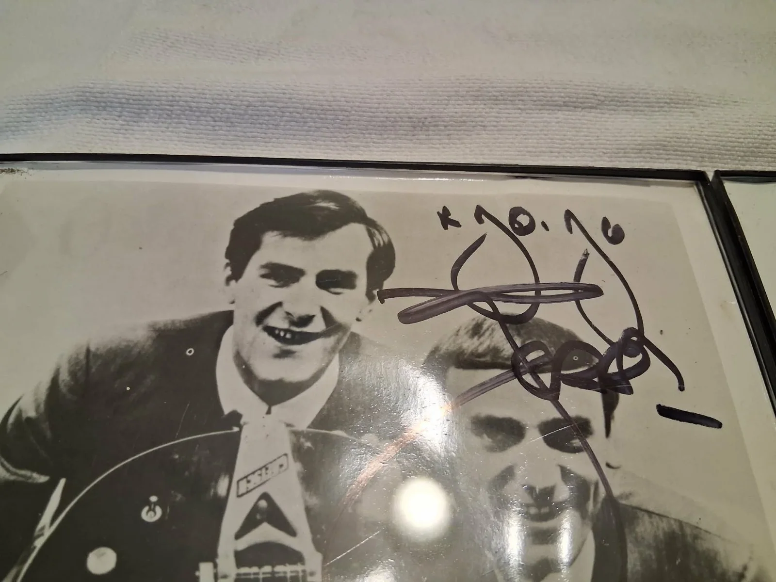 Gerry and The Pacemakers Signed Framed Photos Autographed, image 2