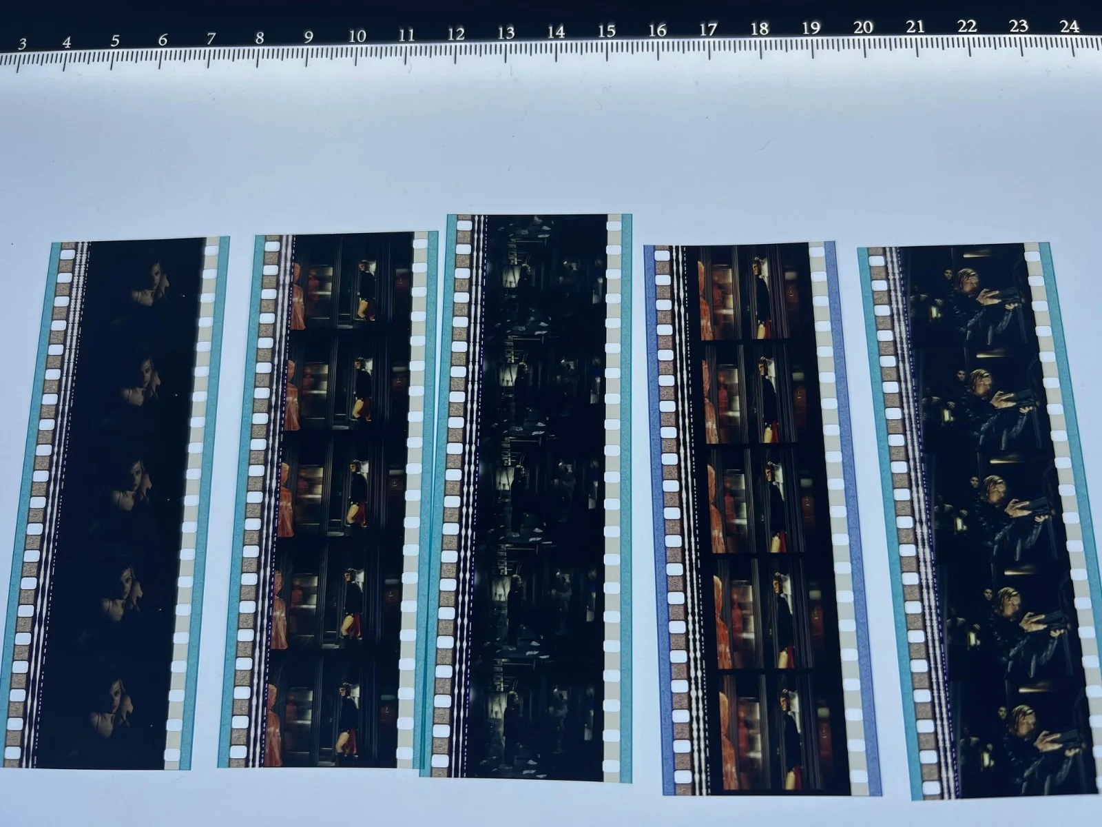 Resident Evil 35mm Film Cells Strips - 5 Strips of 5 Cells FREE P&P, изображение 2