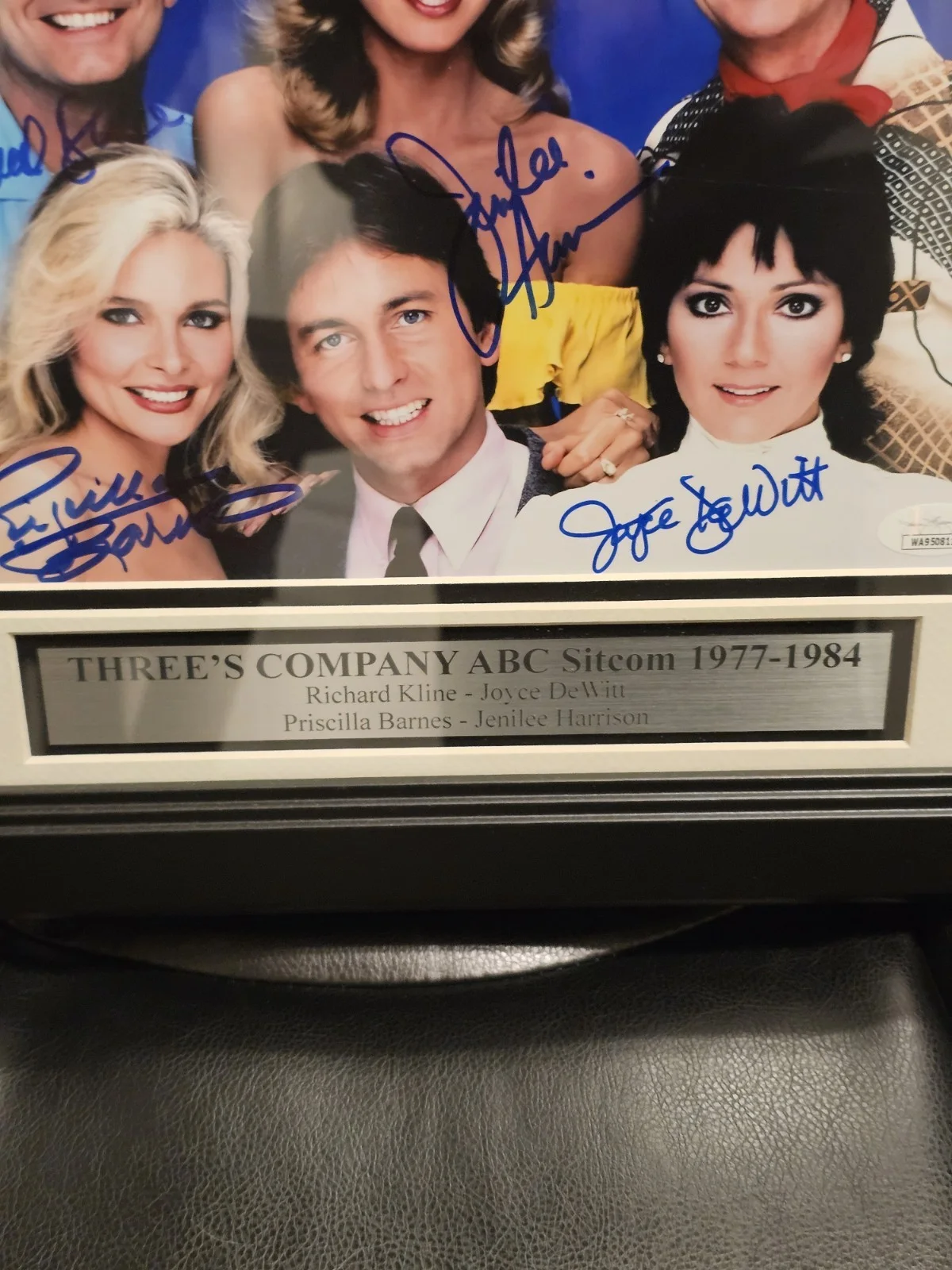 "Three's Company" Multi-Signed by 4 Cast Members 8x10 Photo Matted Framed JSA, image 5