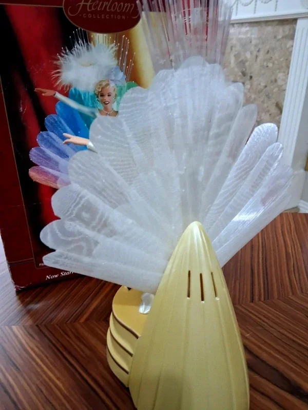 MARILYN MONROE - Carlton Heirloom Collection - Fibre Optic Stage Display - New, image 5
