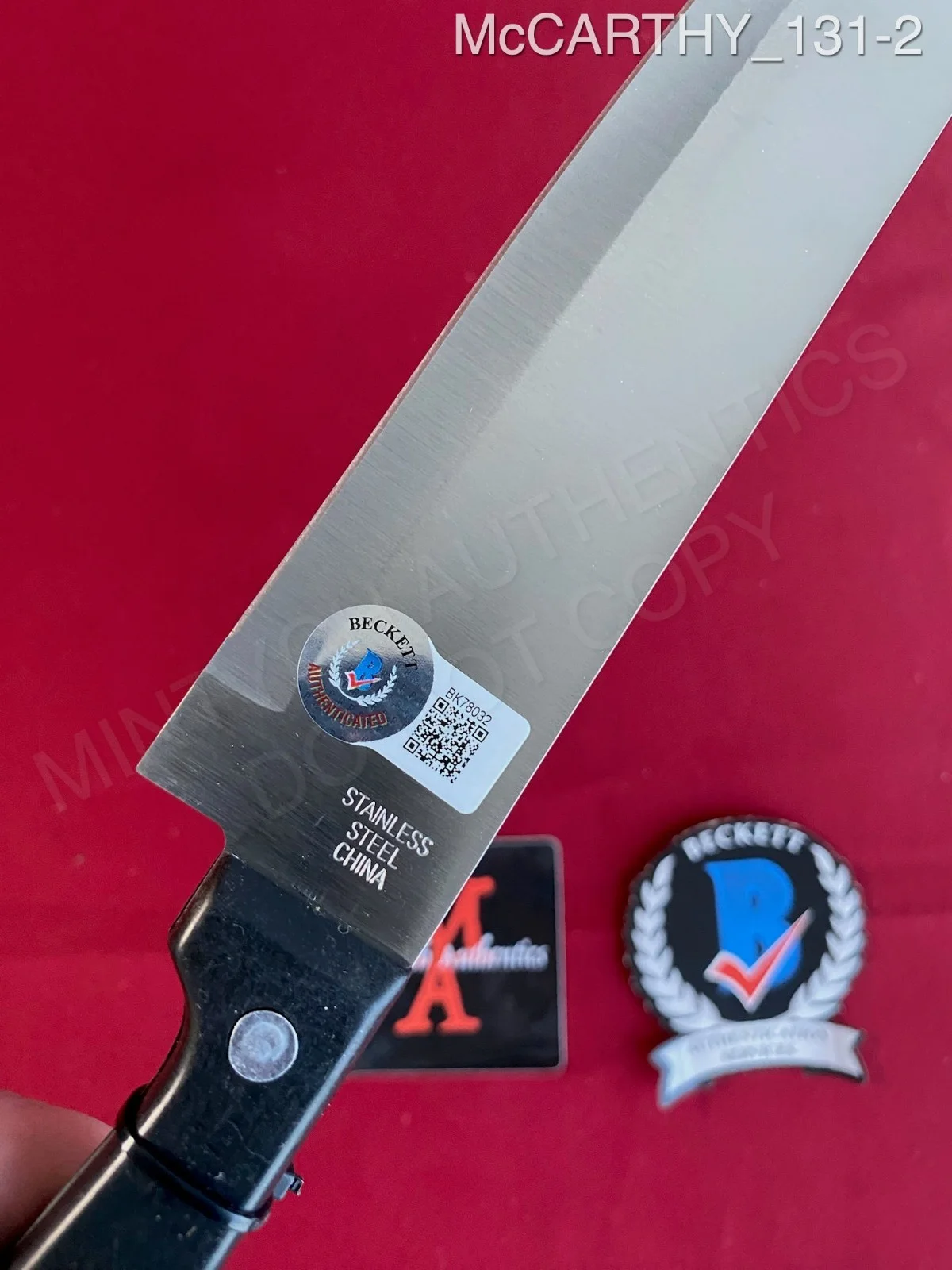 Jenny McCarthy — Jenny McCarthy autographed signed real 8" steel knife Scream Stab Beckett COA, изображение 2