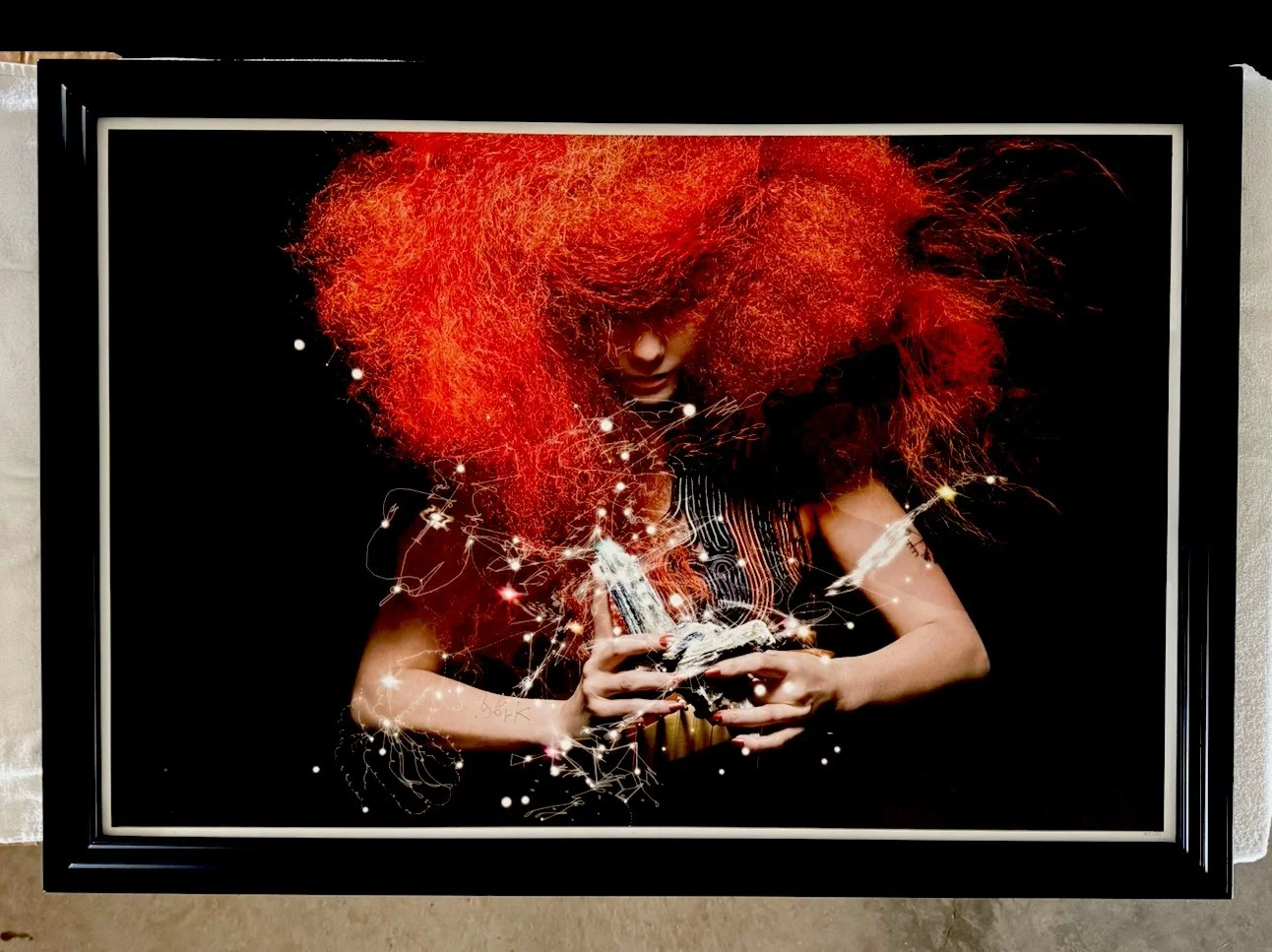 Bjork- Autograph/Signed Lithograph, 24"x36", Sterling Ultra 80lb (9pt) matte pap, изображение 5