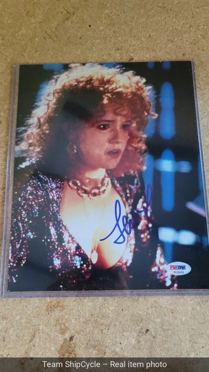 Lea Thompson — LORRAINE W BOOBS Lea Thompson Signed BACK TO THE FUTURE 8x10 Photo 2 PSA G2U, изображение 3