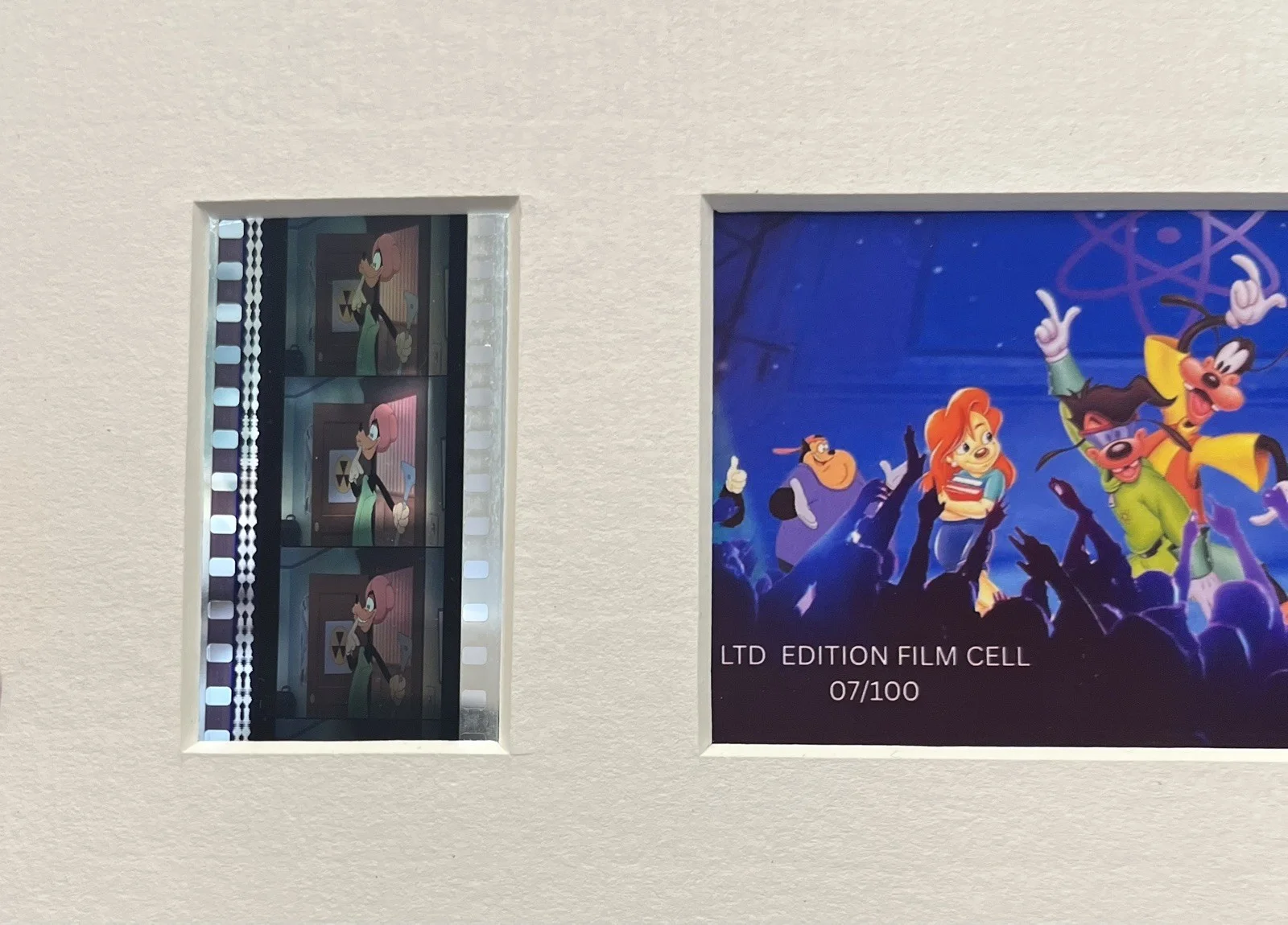 A GOOFY MOVIE . 35mm Film Cell Mounted Display, изображение 3