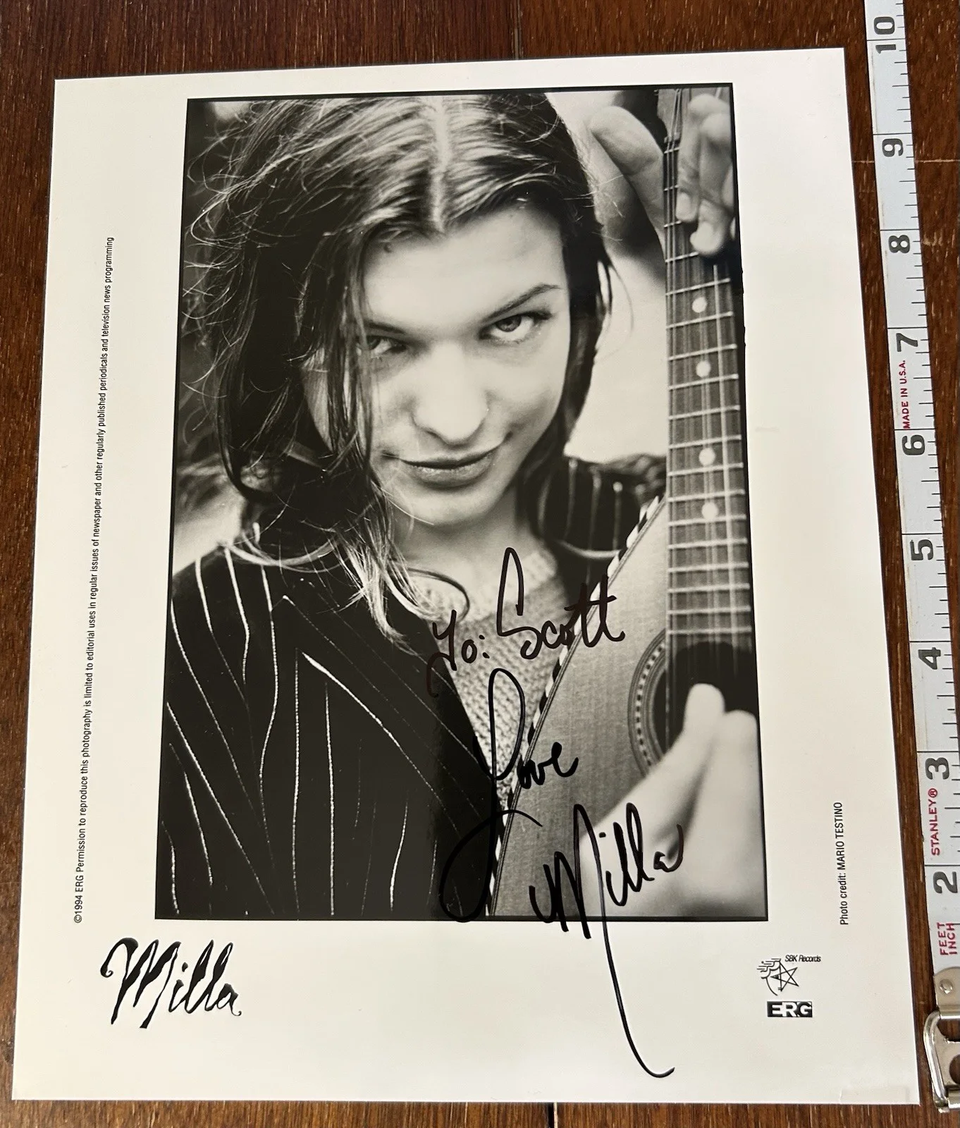 Milla Jovovich — Milla Jovovich Signed 8x10 Photo Autograph Resident Evil Action Model Musician, image 2