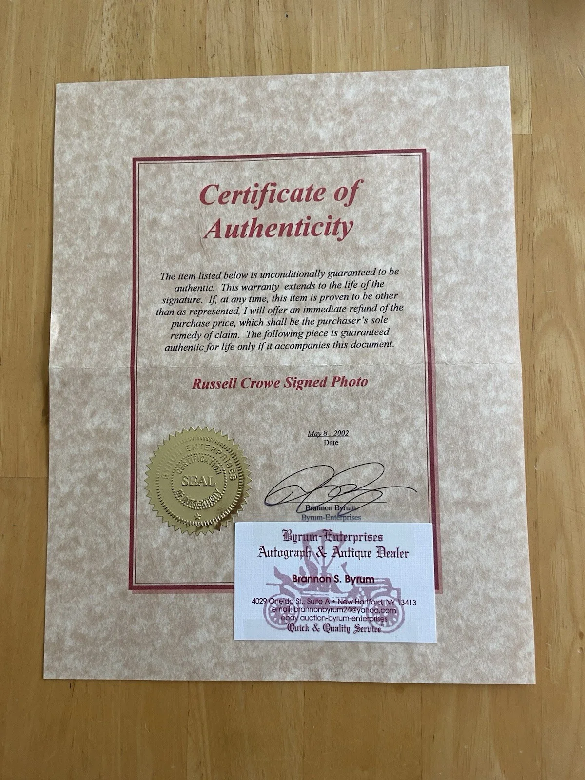 RUSSELL CROWE BEAUTIFUL MIND AUTOGRAPH PICTURE WITH COA, image 2
