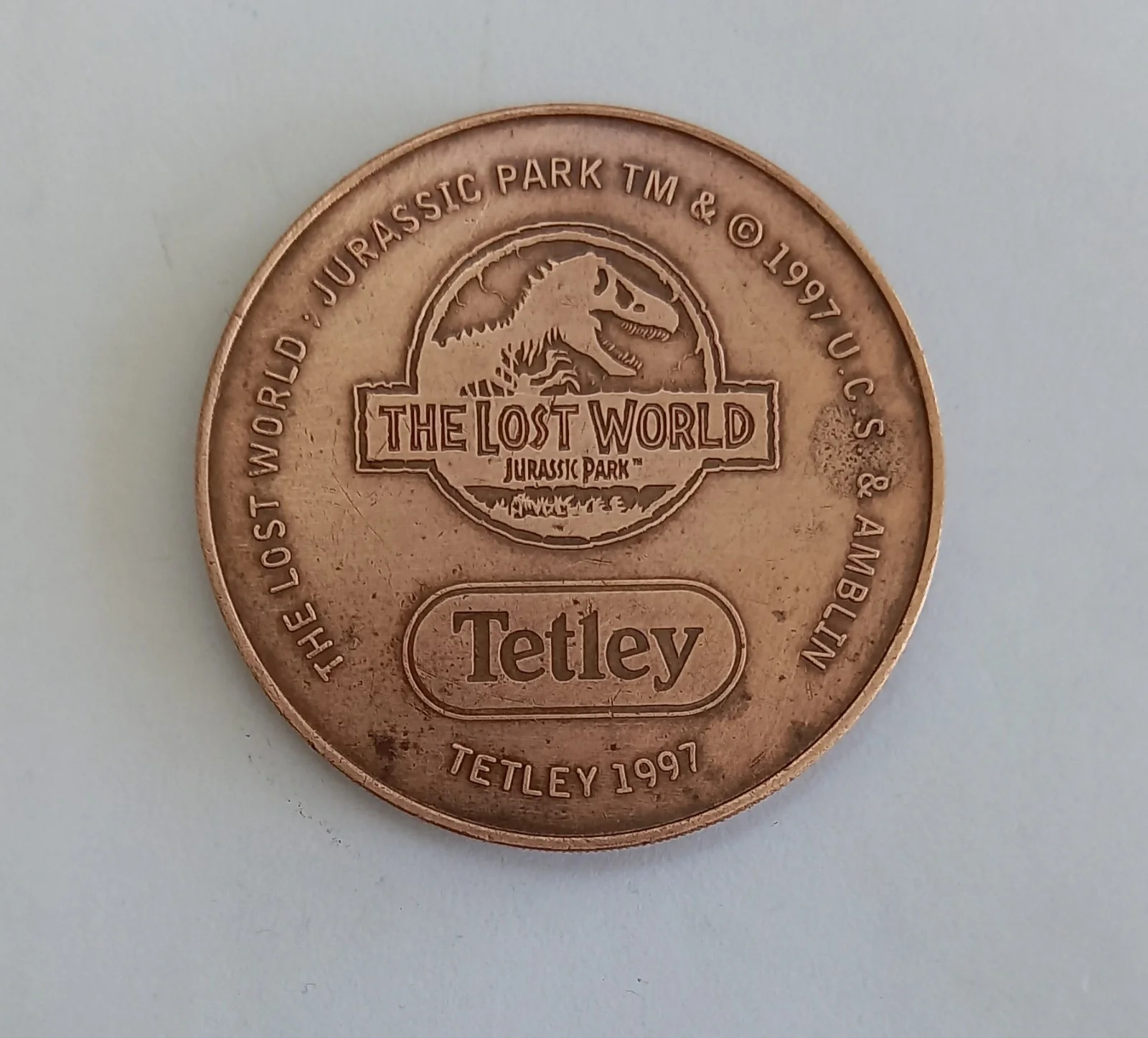 1997 Tetley Jurassic Park Tyrannosaurus Rex Dinosaur Coin, изображение 2