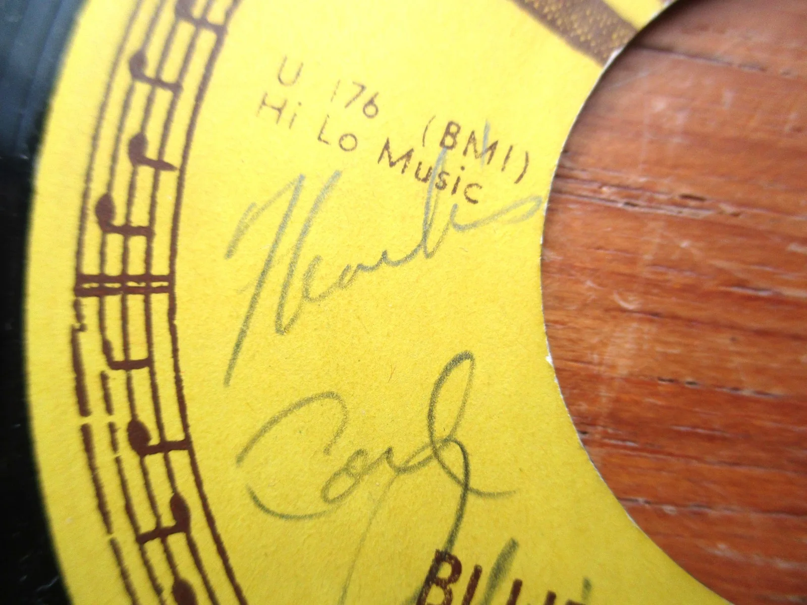 Carl Perkins 45 RPM Record Sun Signed Blue Suede Shoes John Gilliland Estate, изображение 4