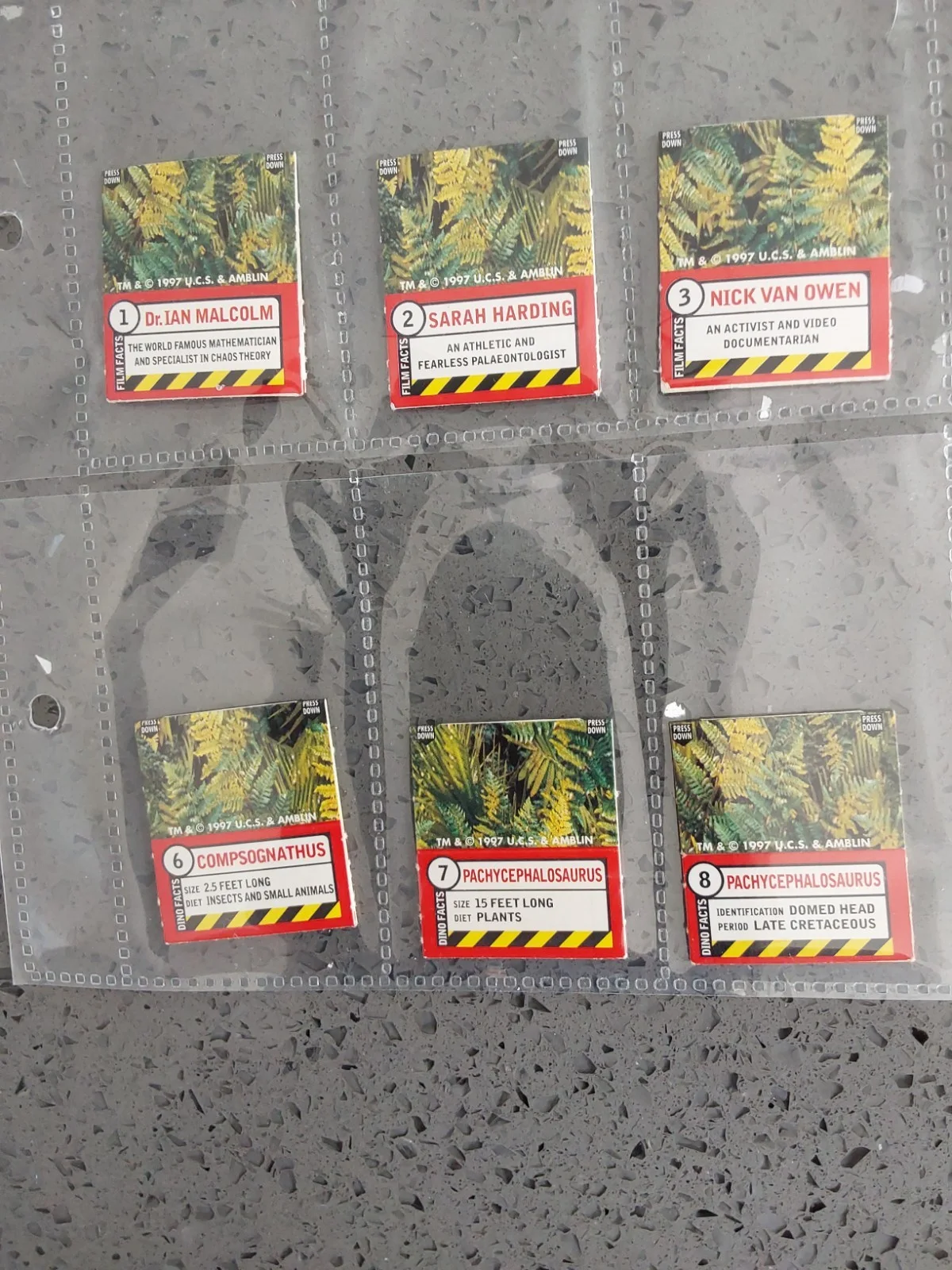 HULA HOOPS TRADE CARD SET FEATURING THE LOST WORLD/JURASSIC PARK ISSUED IN 1997, image 4