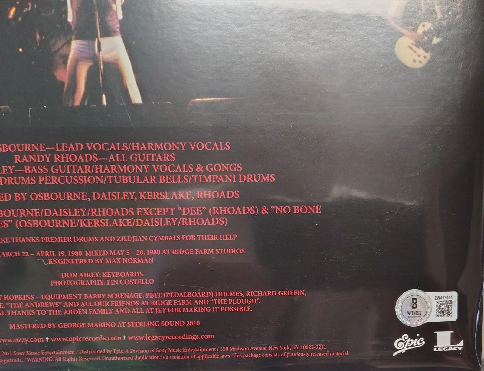 OZZY OSBOURNE — Ozzy Osbourne Signed Blizzard of Ozz Album Vinyl Autograph Beckett Witness, изображение 2