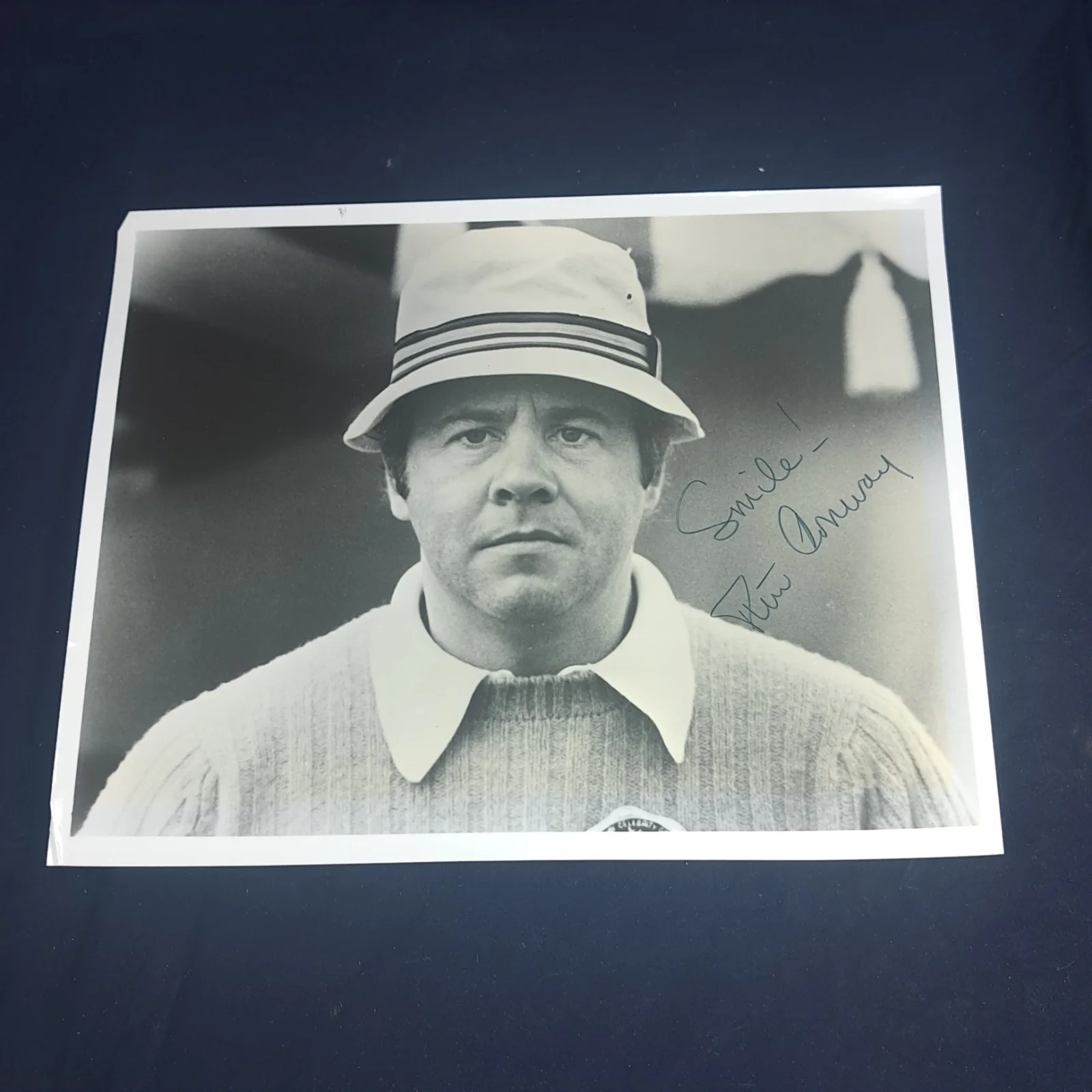 Tim Conway — Tim Conway Signed 8x10 B&W Photo "Smile" Inscription Carol Burnett Show