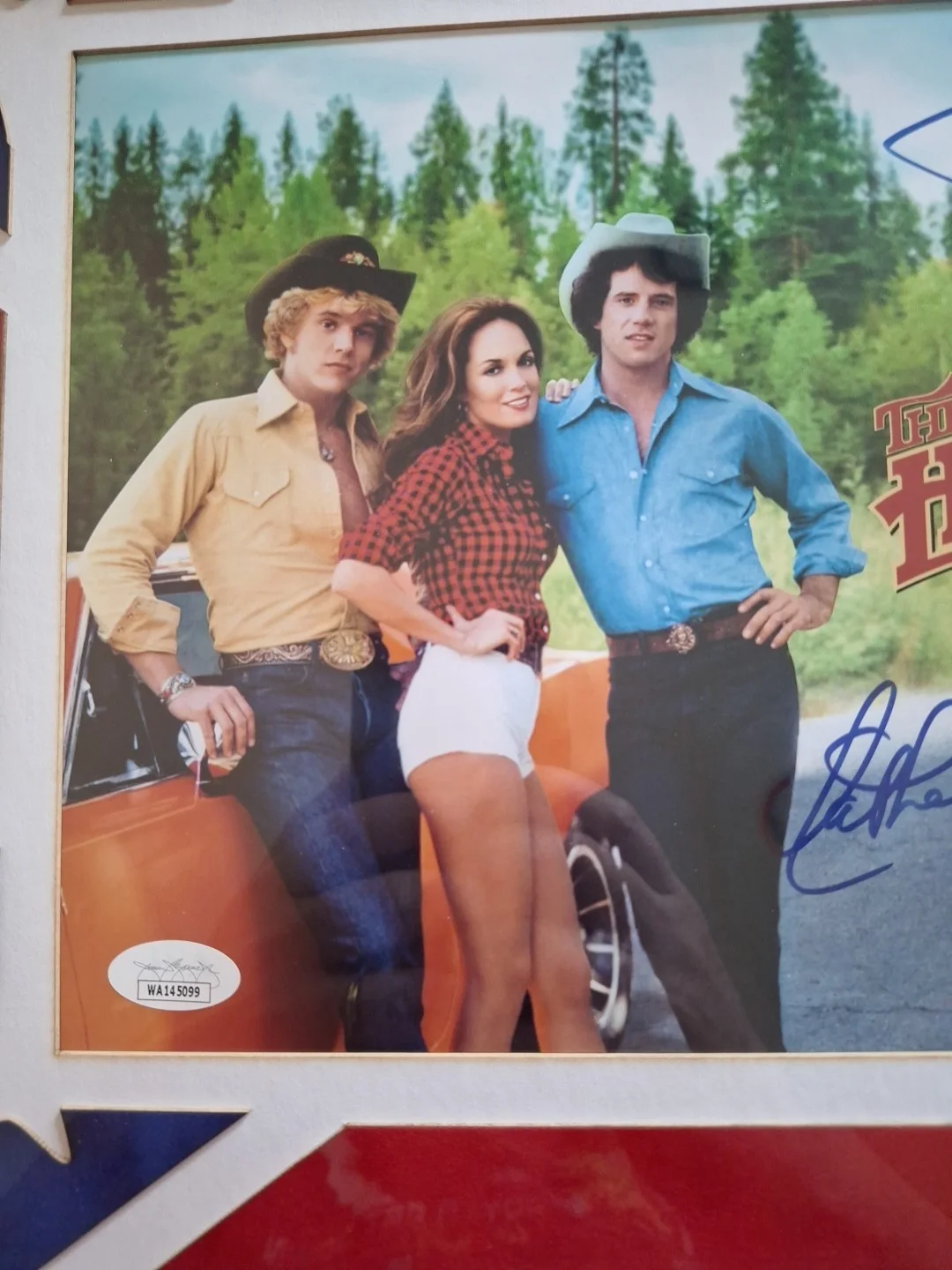 John Schneider — Dukes Of Hazzard Cast Signed Framed 16x24Catherine Bach Tom WopatJohn Schneider, изображение 4