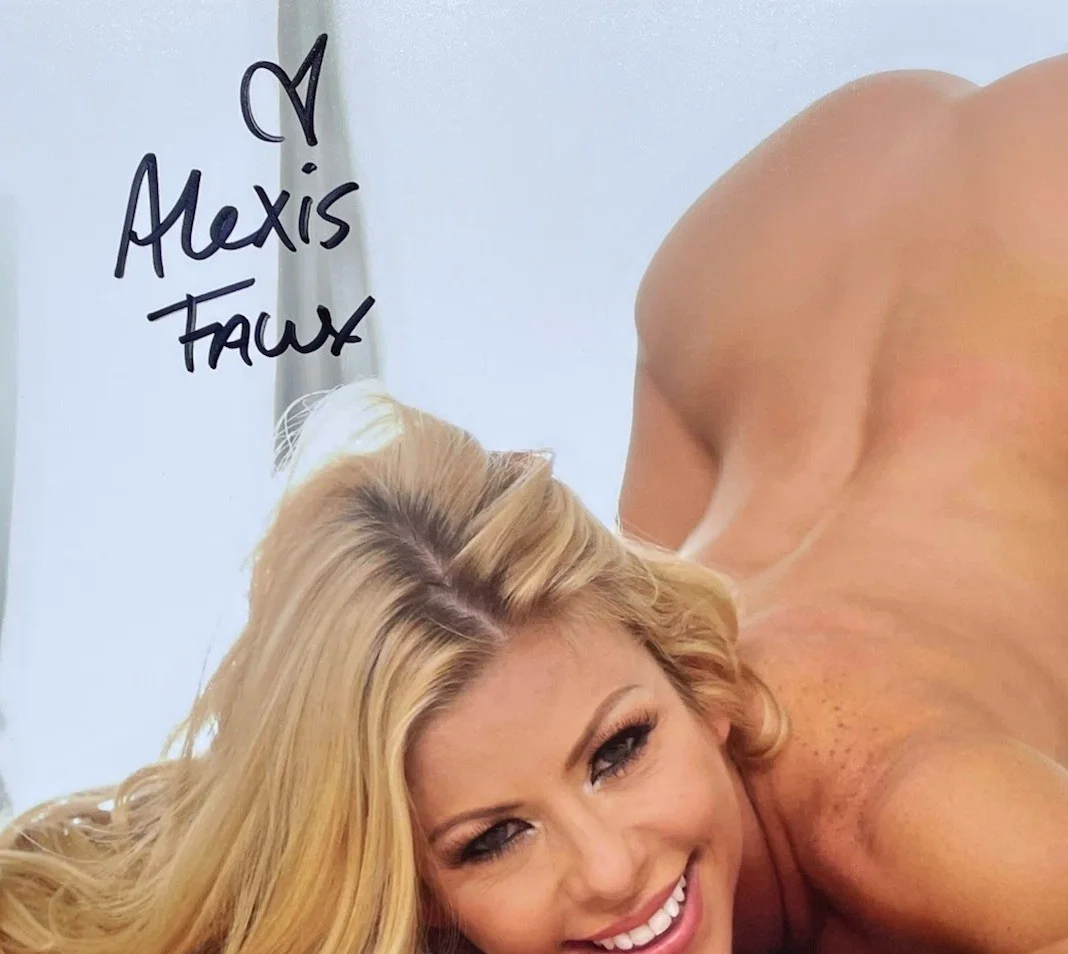 Alexis Fawx — Alexis Fawx hand signed authentic 8x10 photo Adult star, изображение 2